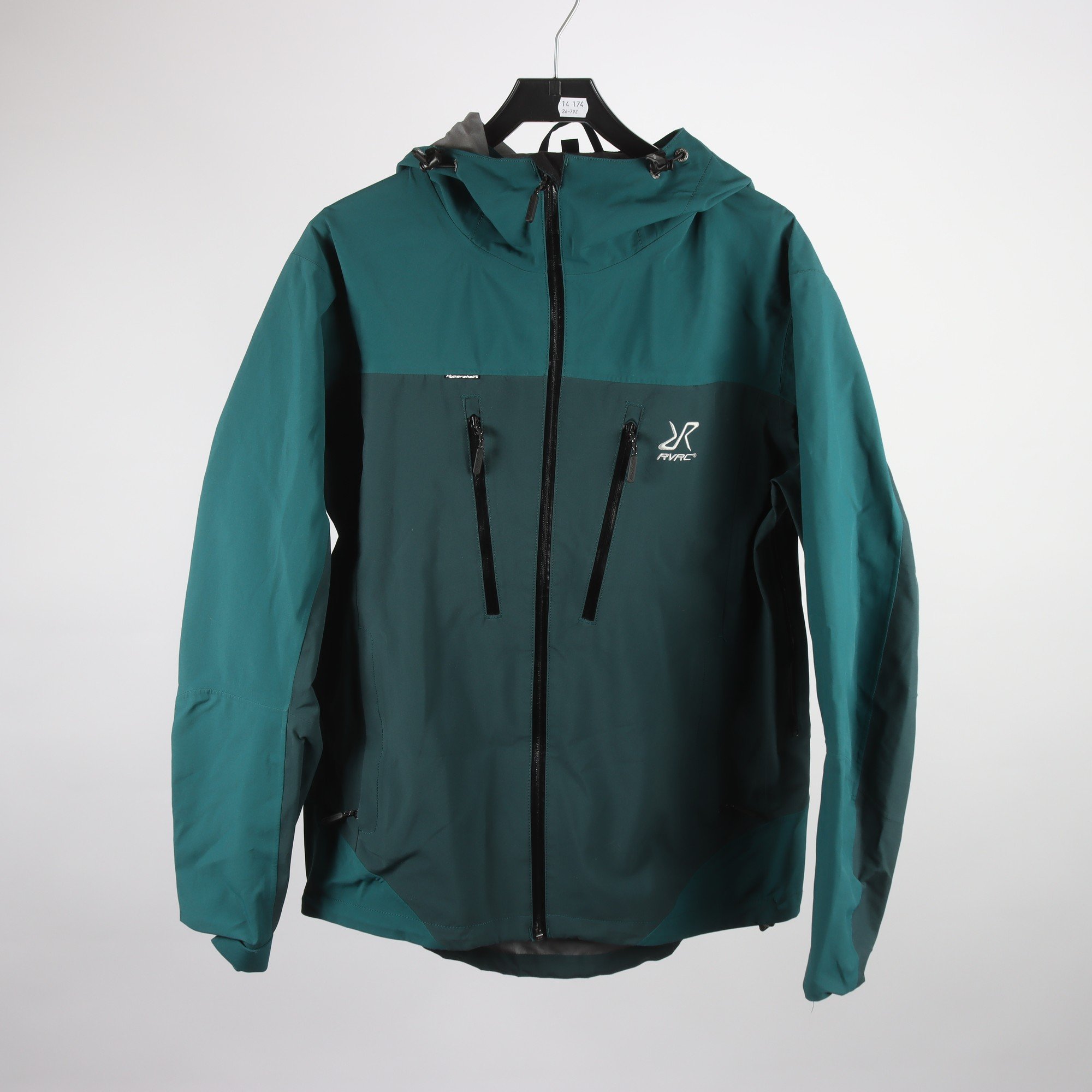 Jacka, Revolution Race, stl. L