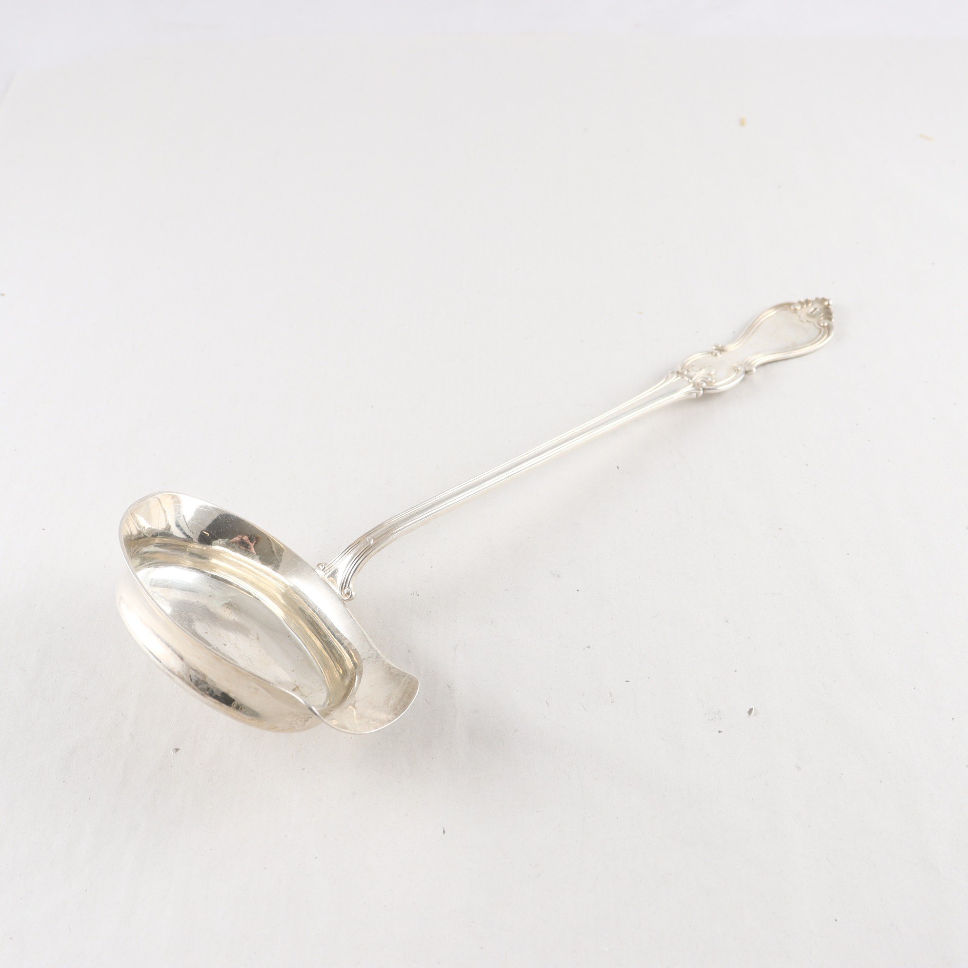 Soppslev, silver modell Olga, C.G.H, Stockholm, 1906