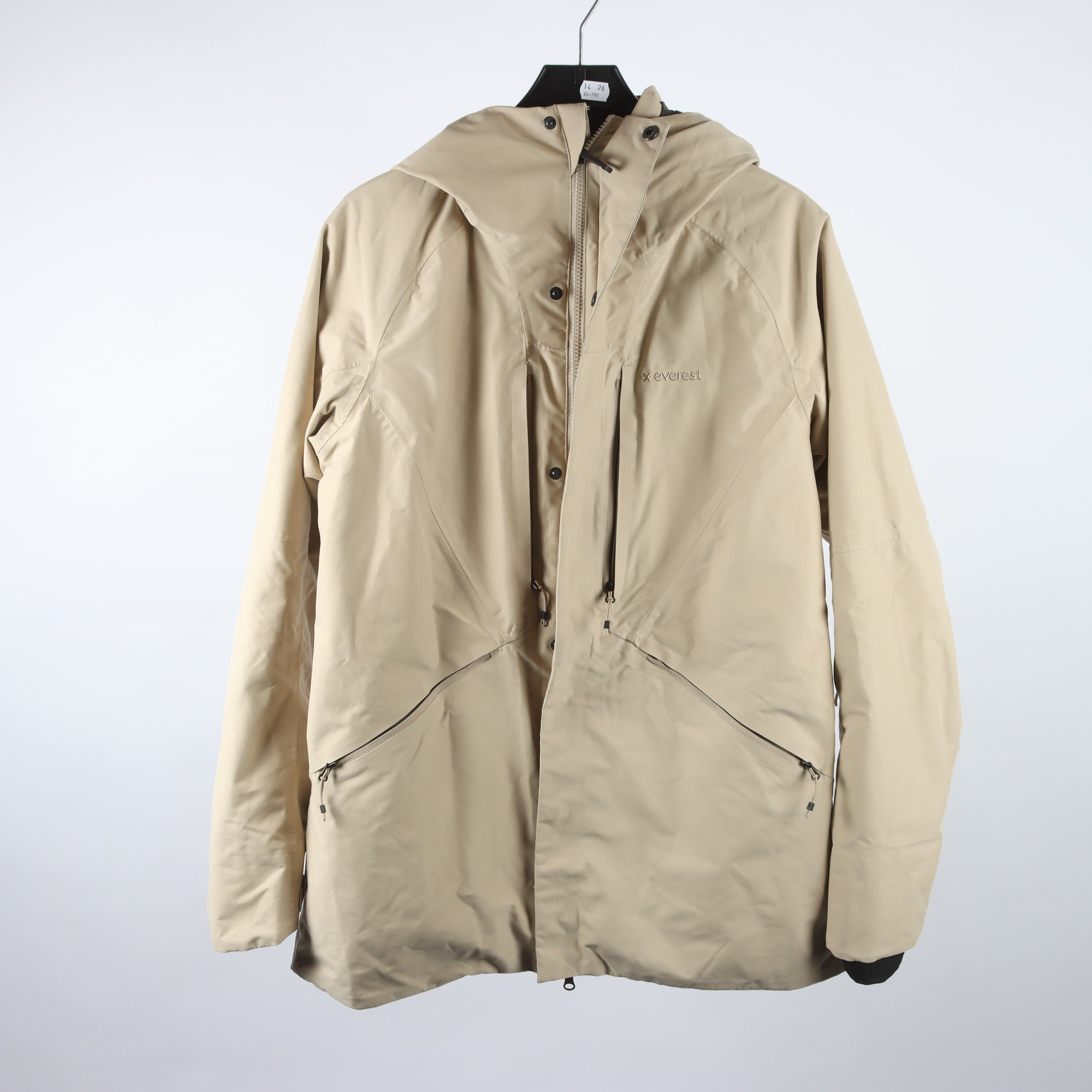 Jacka, Everest, stl. 42