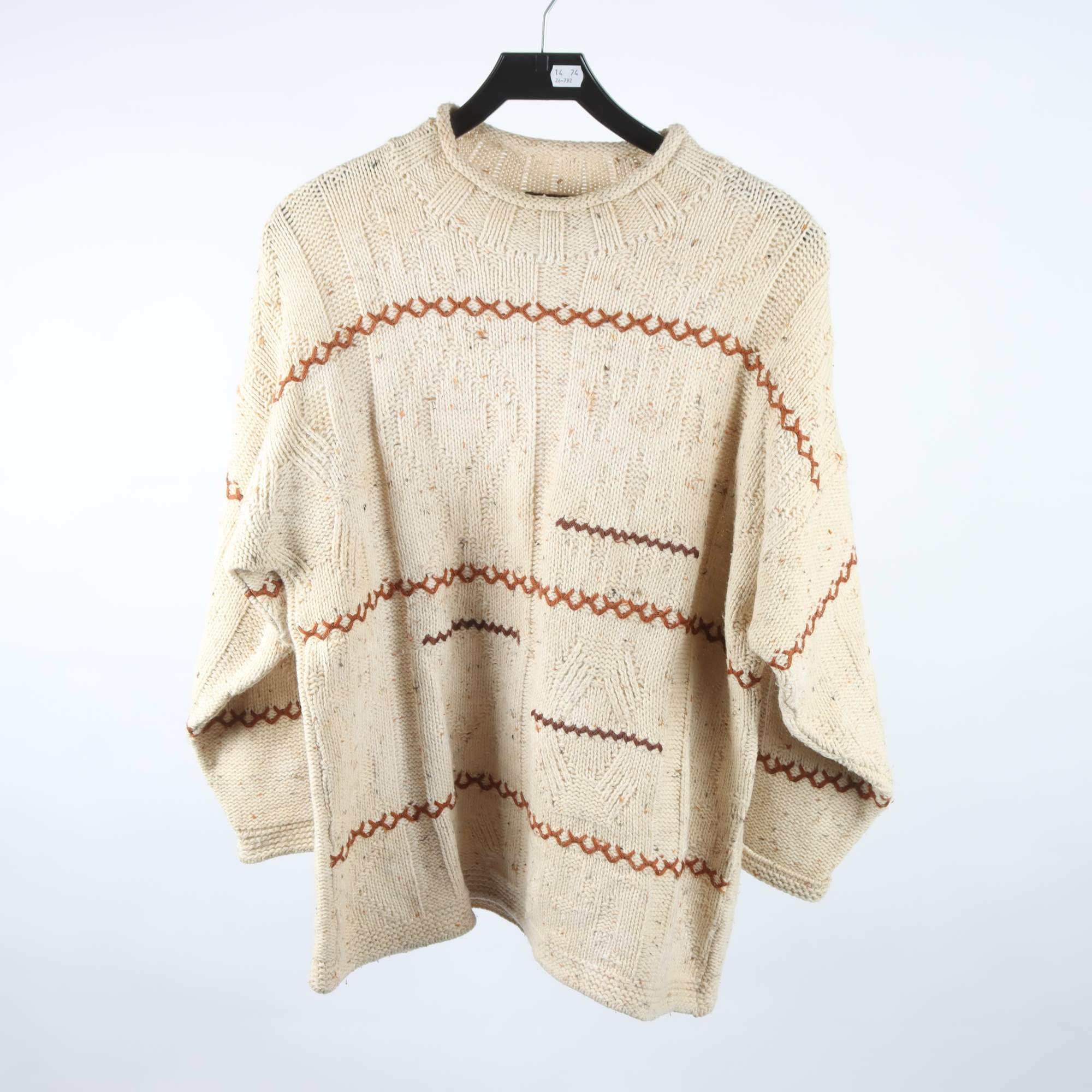 Stickad tröja, Laura Larayi, vinte, ull & alpackablandning, stl. 40