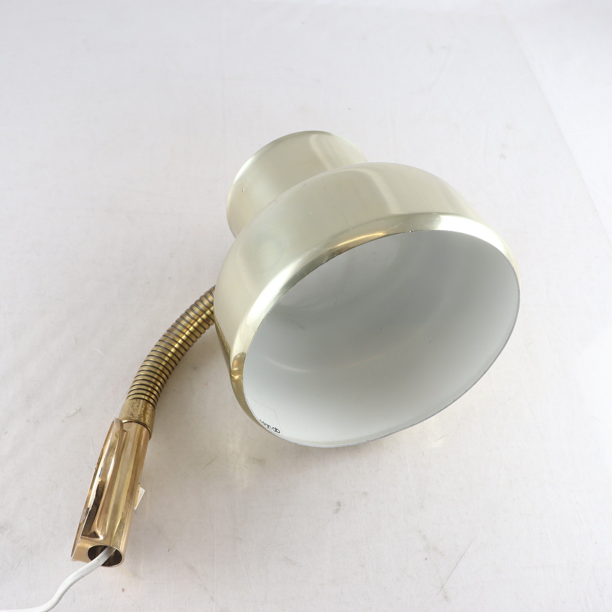 Vägglampa, Atlejé Lyktan, Bumling. Repobjekt. Samfraktas ej.