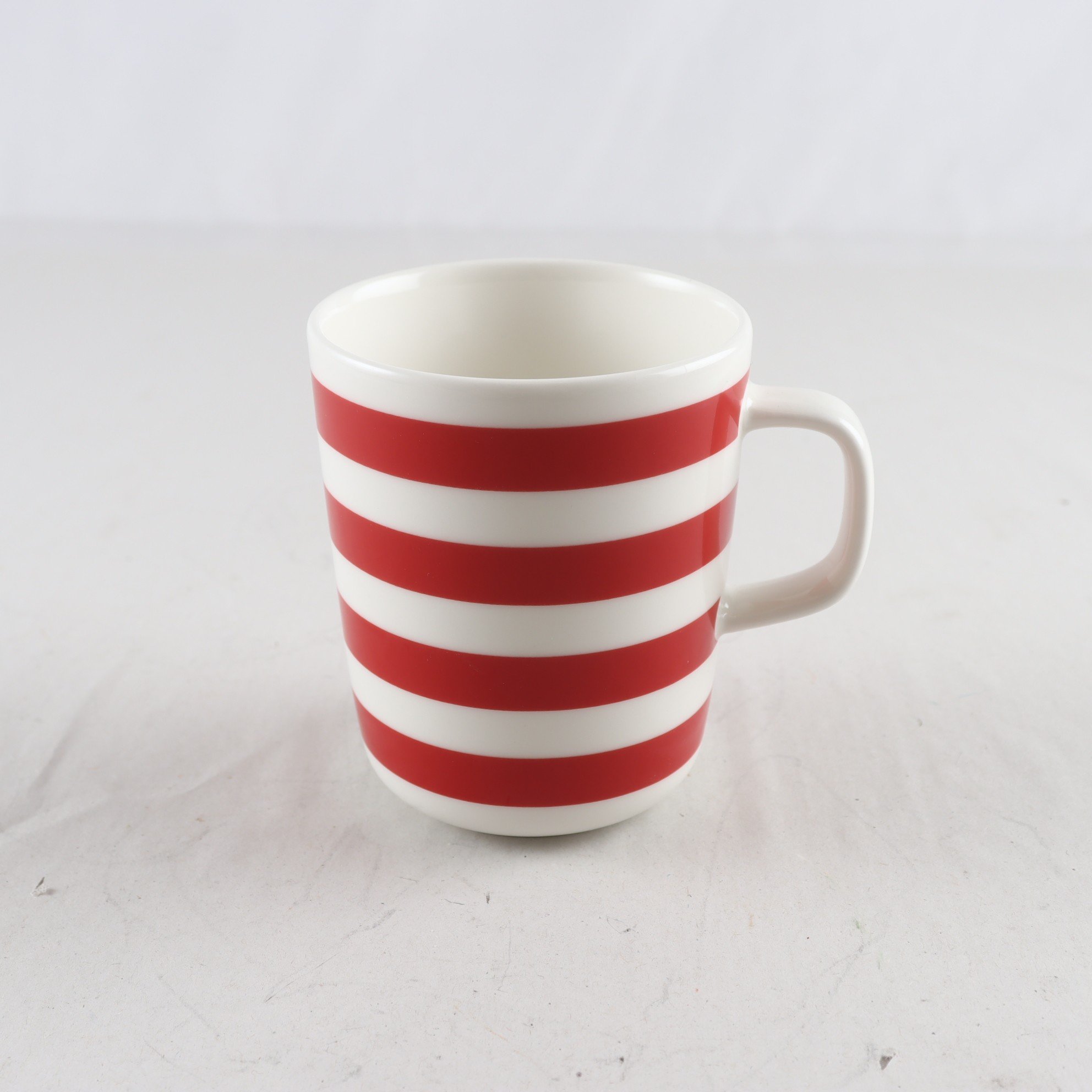 Mugg, porslin, ”Tasaraita”, Maija Isola, Marimekko, Iittala, Finland