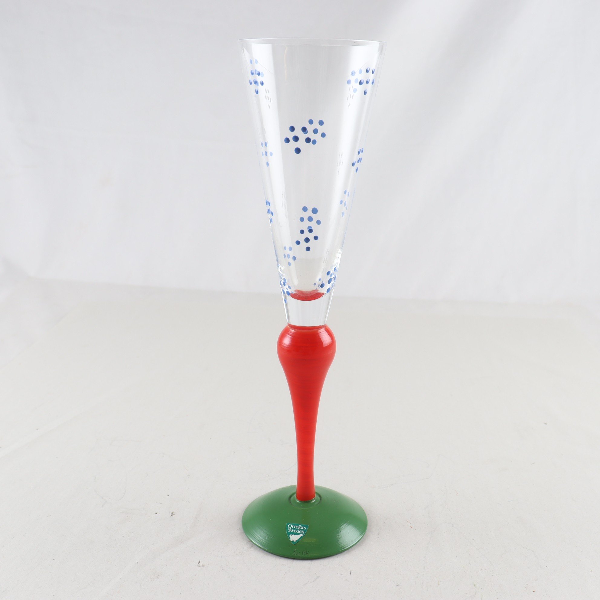 Champagneglas, glas, ”Clownglas”, Anne Nilsson, Orrefors, sent 1900-tal