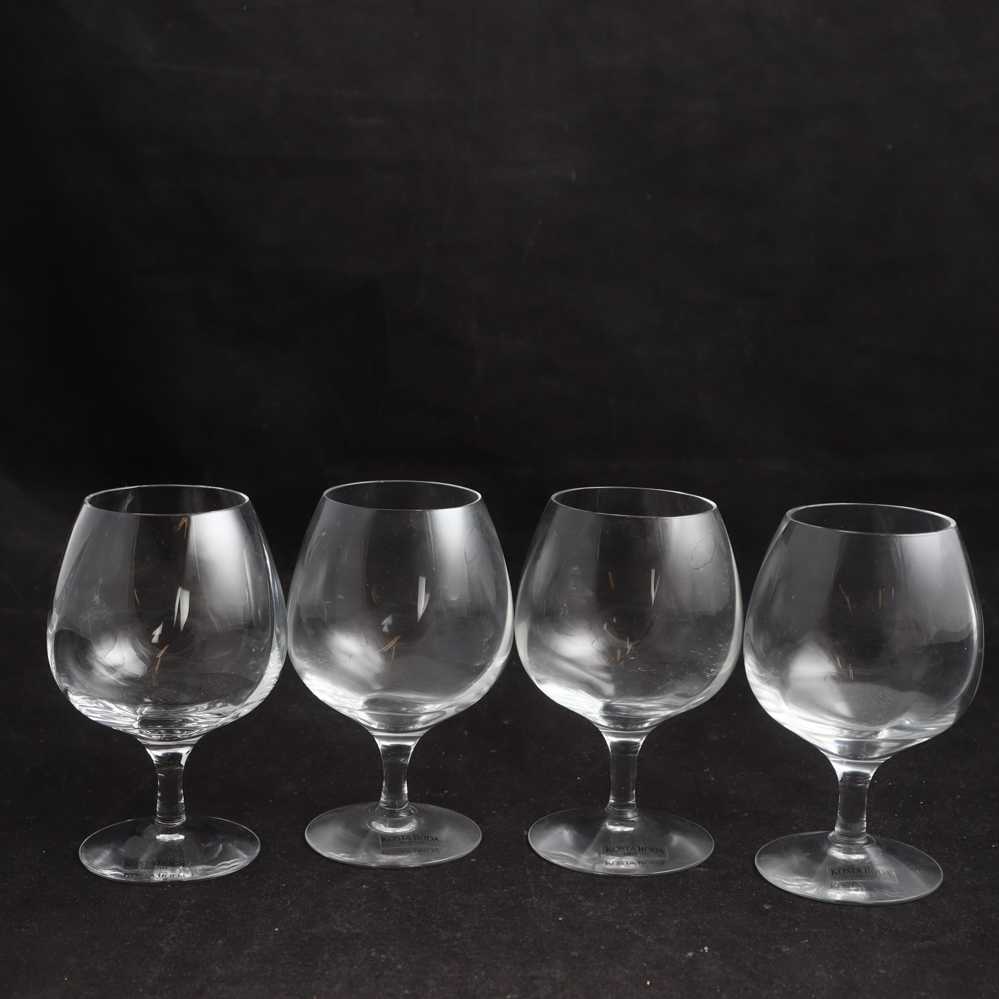 Konjakskupor, Kosta boda, Chateau, Bertil Vallien, 4 st. Samfraktas ej.