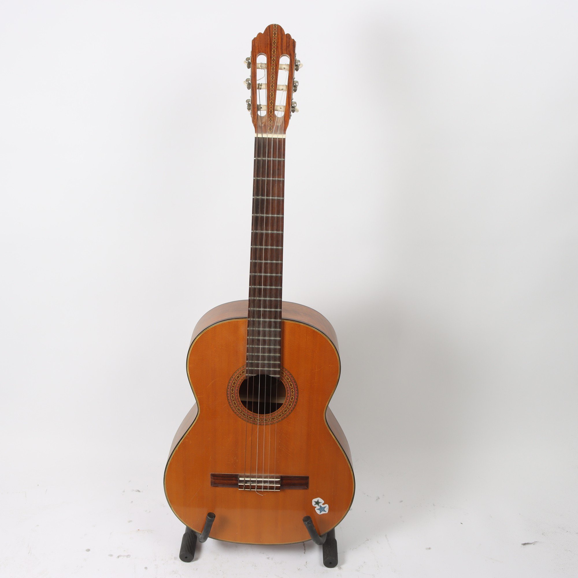 Akustisk gitarr, Nippon Best. Endast avhämtning.