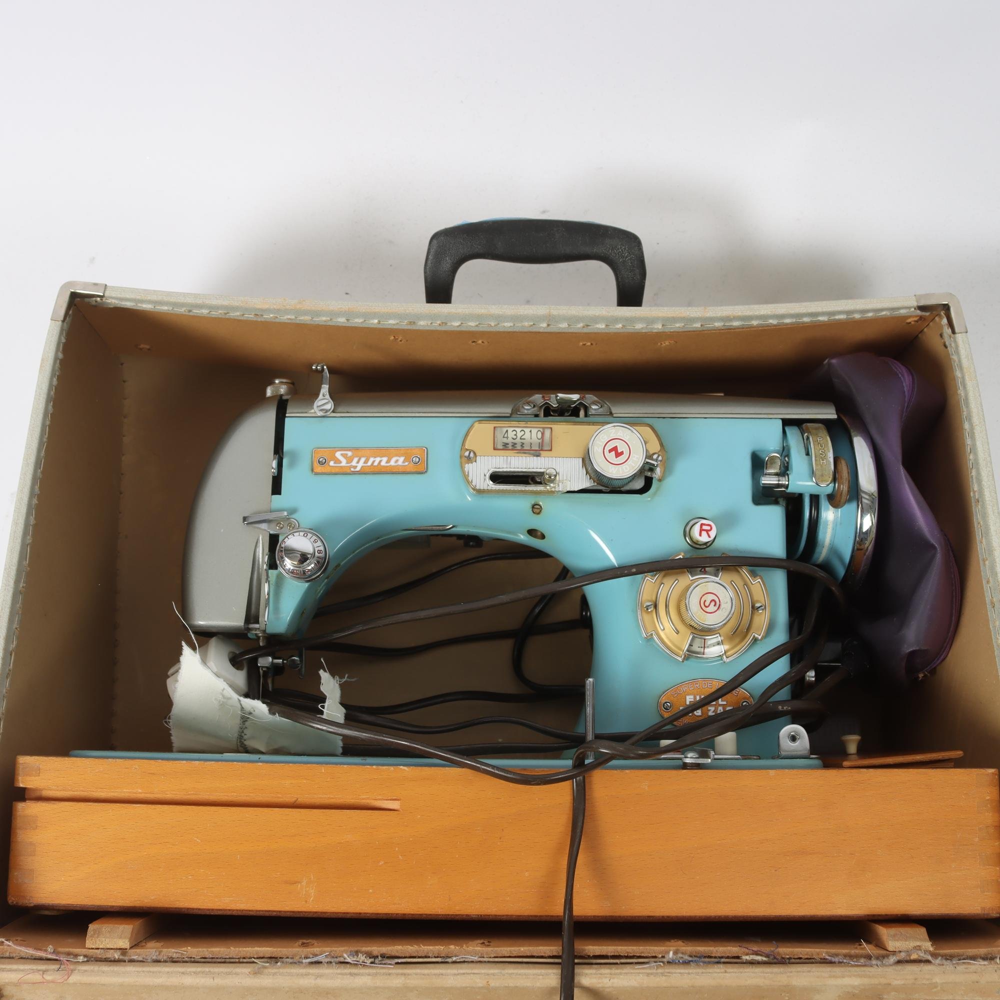 Symaskin, Singer, Syma, Super Deluxe. Repobjekt. Endast avhämtning.