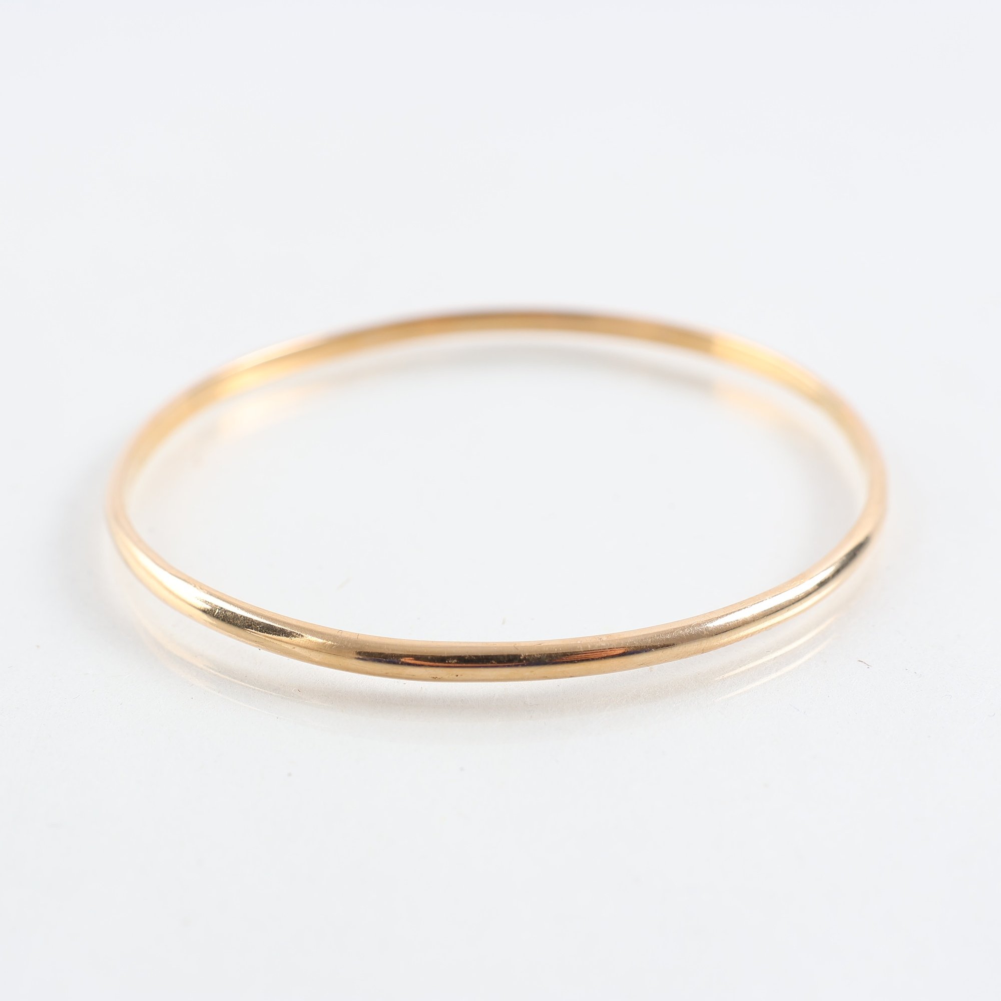 Armring, guld 18k, vikt: 10.8g