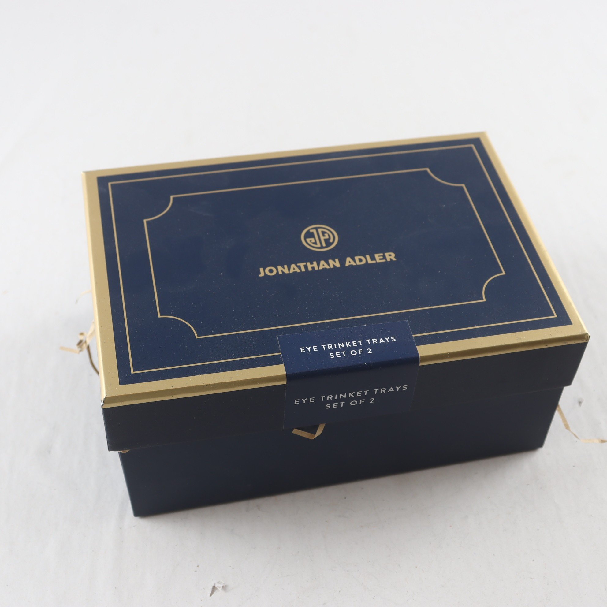 Porslinsfat, Jonathan Adler, Kina