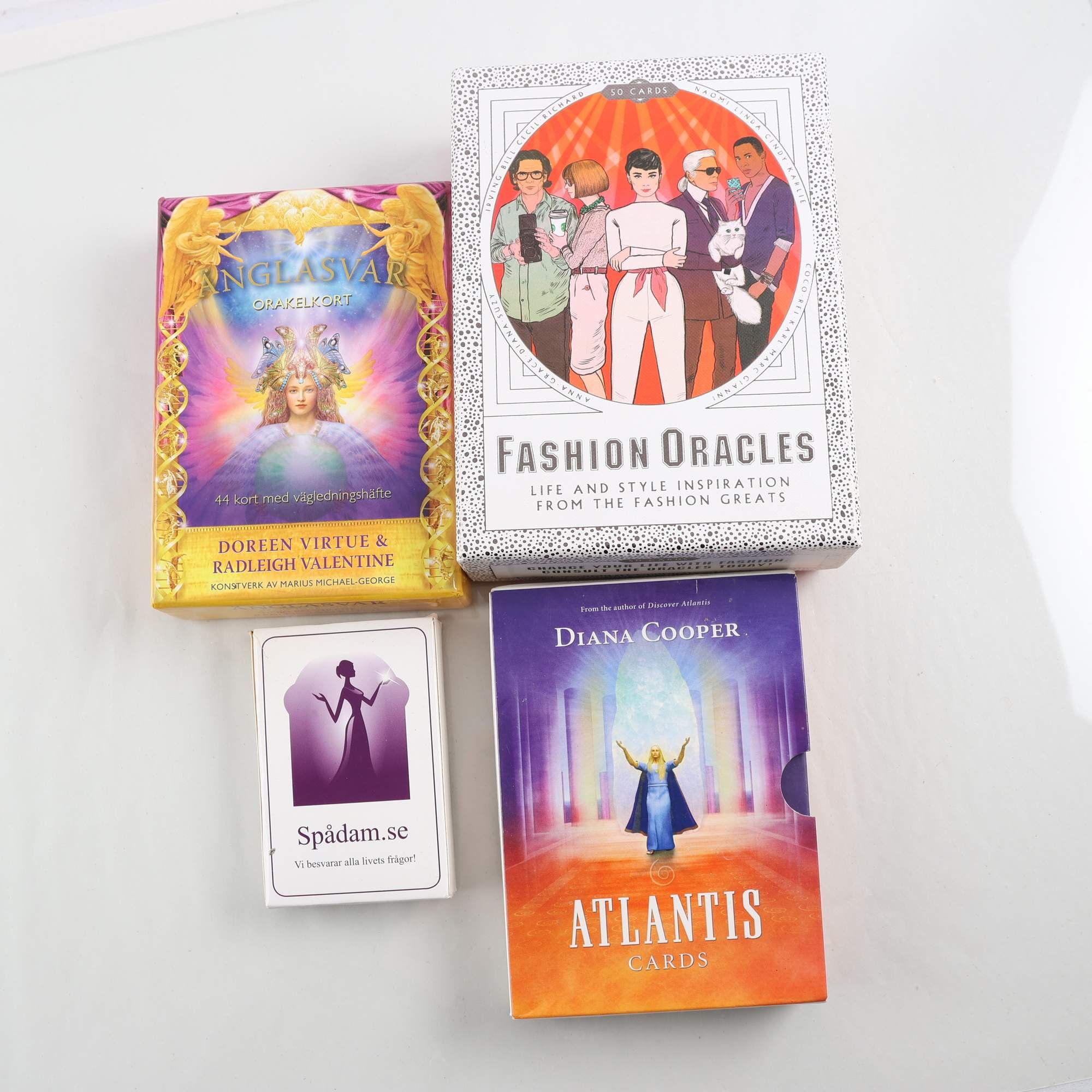 Kort, Spåkort, 4pkt blandade utgåvor.