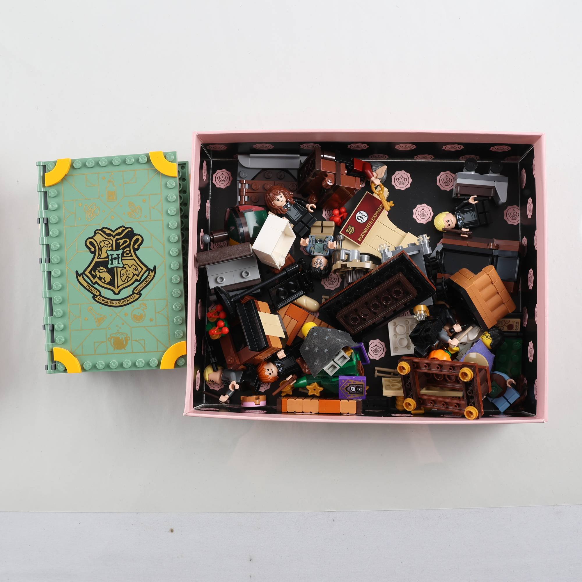 Lego,Lego harry potter, blandat med figurerna.