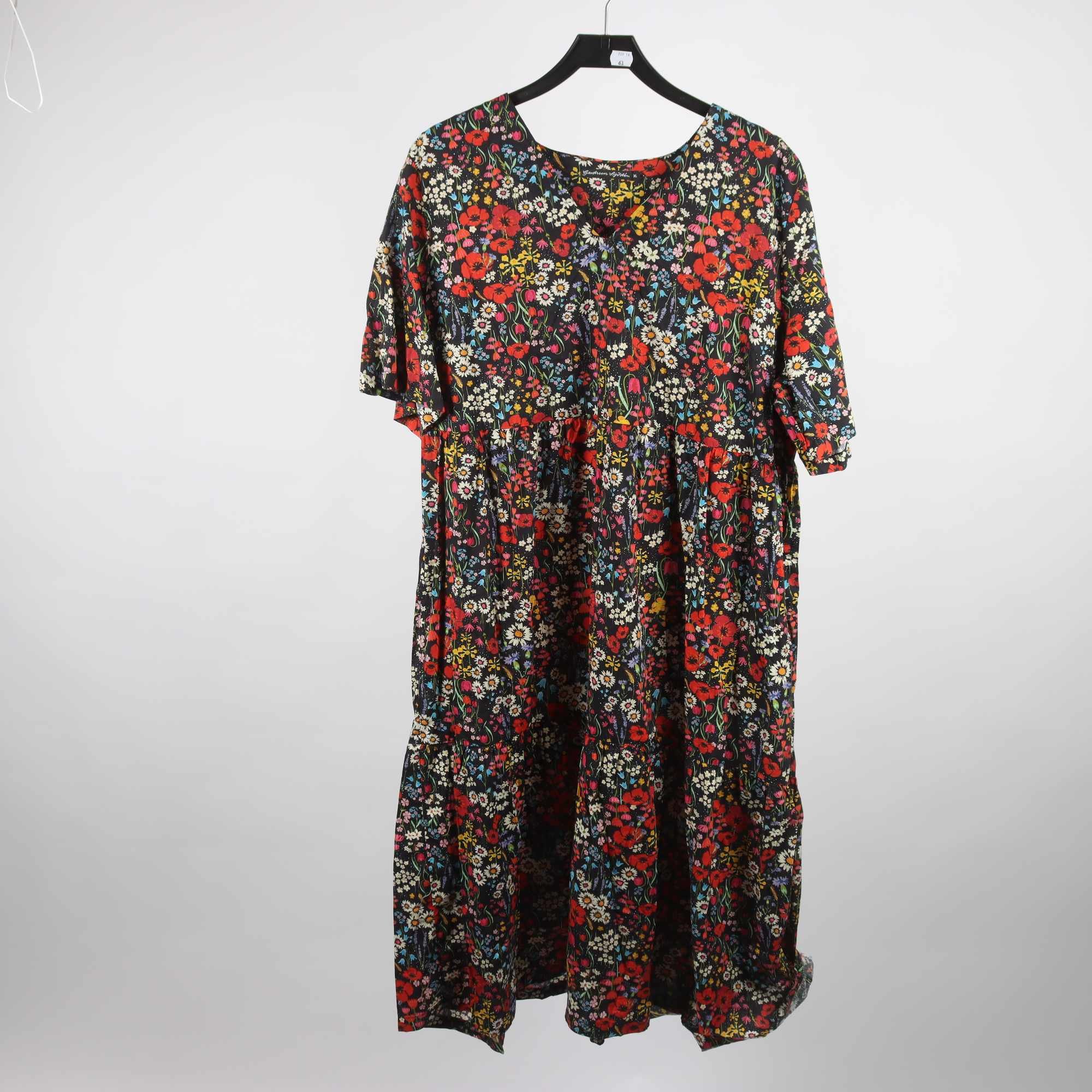 Klänning, Gudrun sjöden, blommig, stl. XL