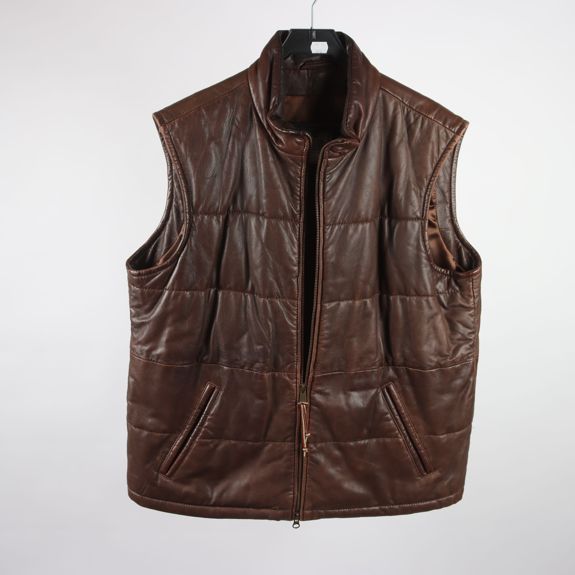 Skinnväst, Peter Millar, brun, stl. L.