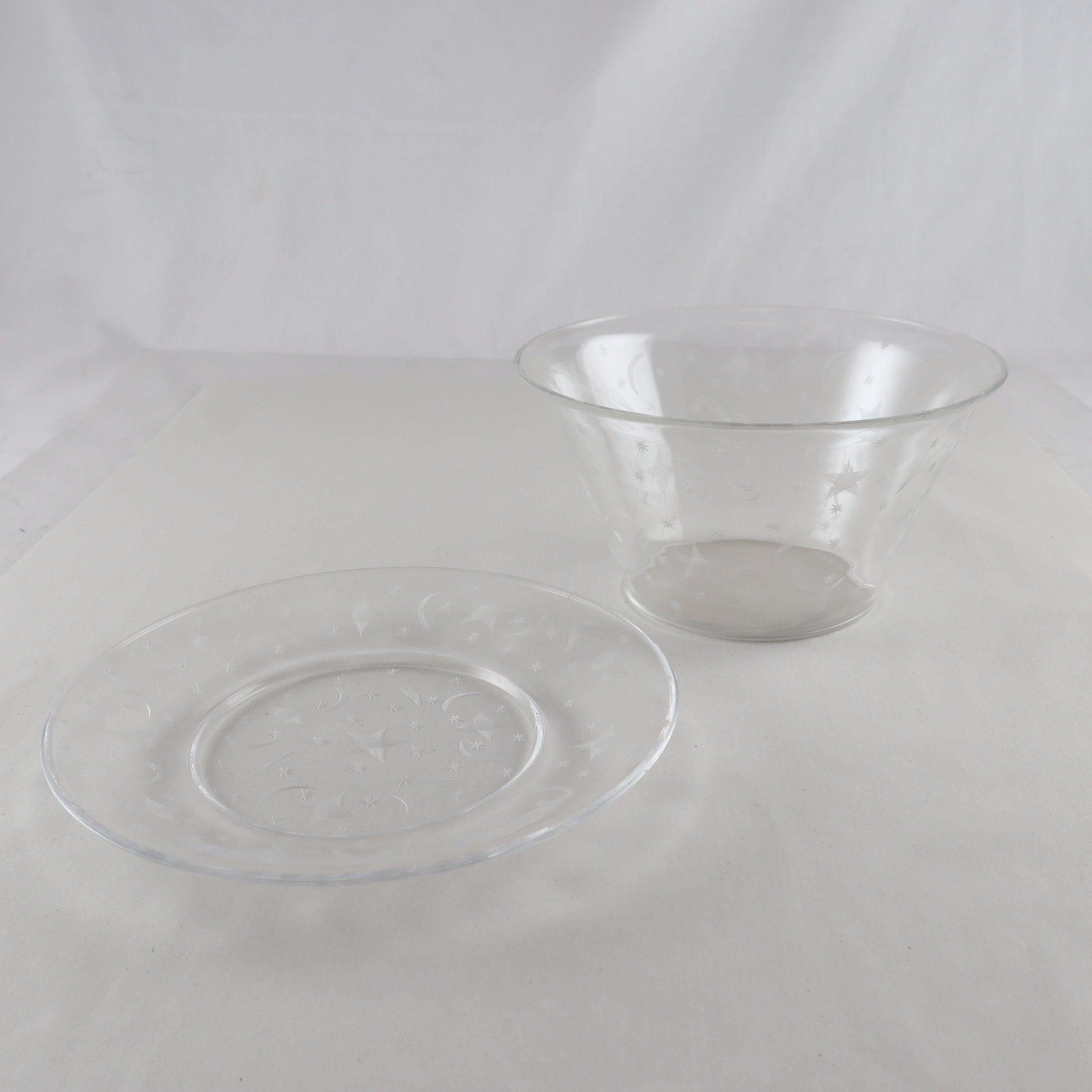 Skål med fat, Edward Hald, Orrefors, 1920-tal. Samfraktas ej