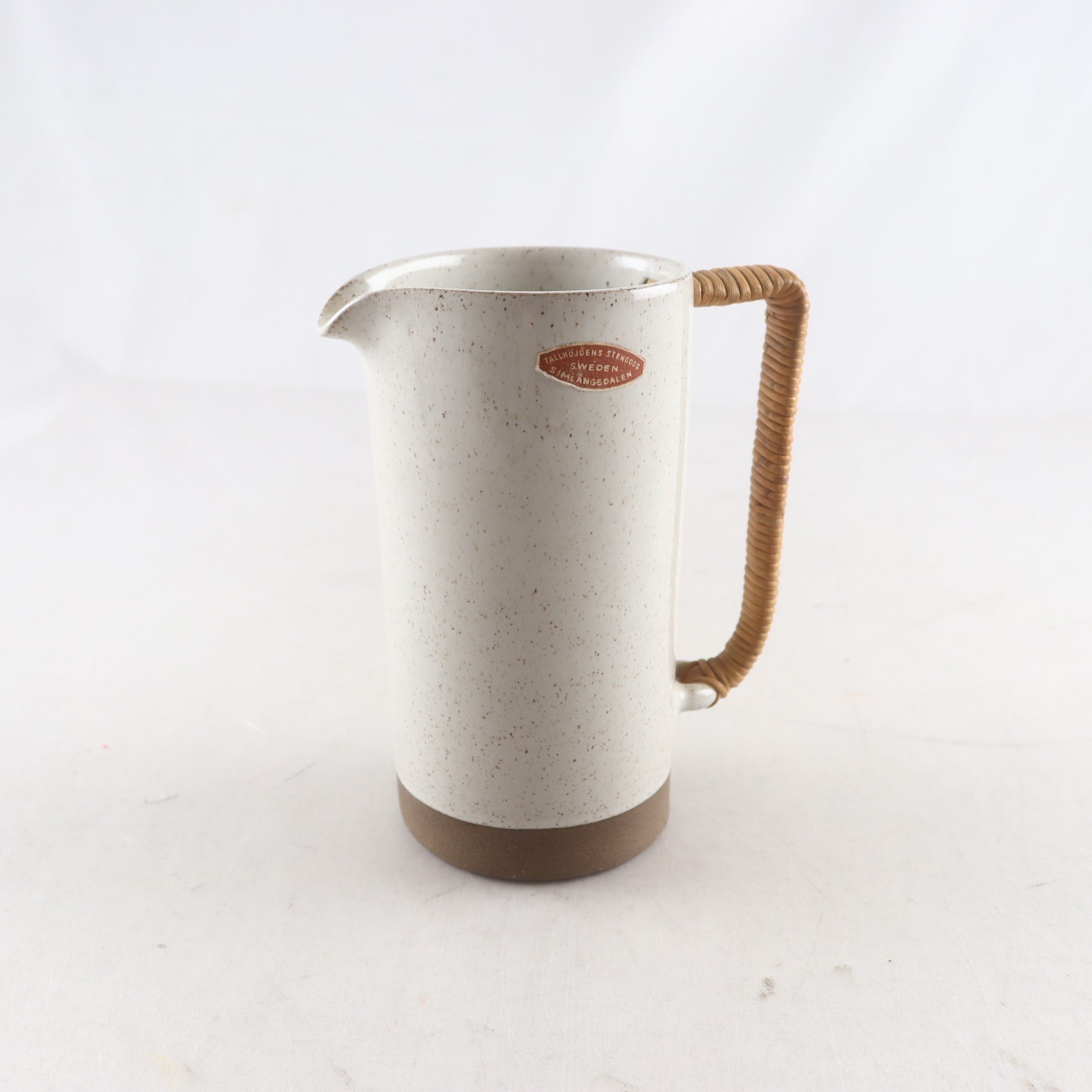 Tillbringare, signerad Lillemors, Tallhöjdens Stengods