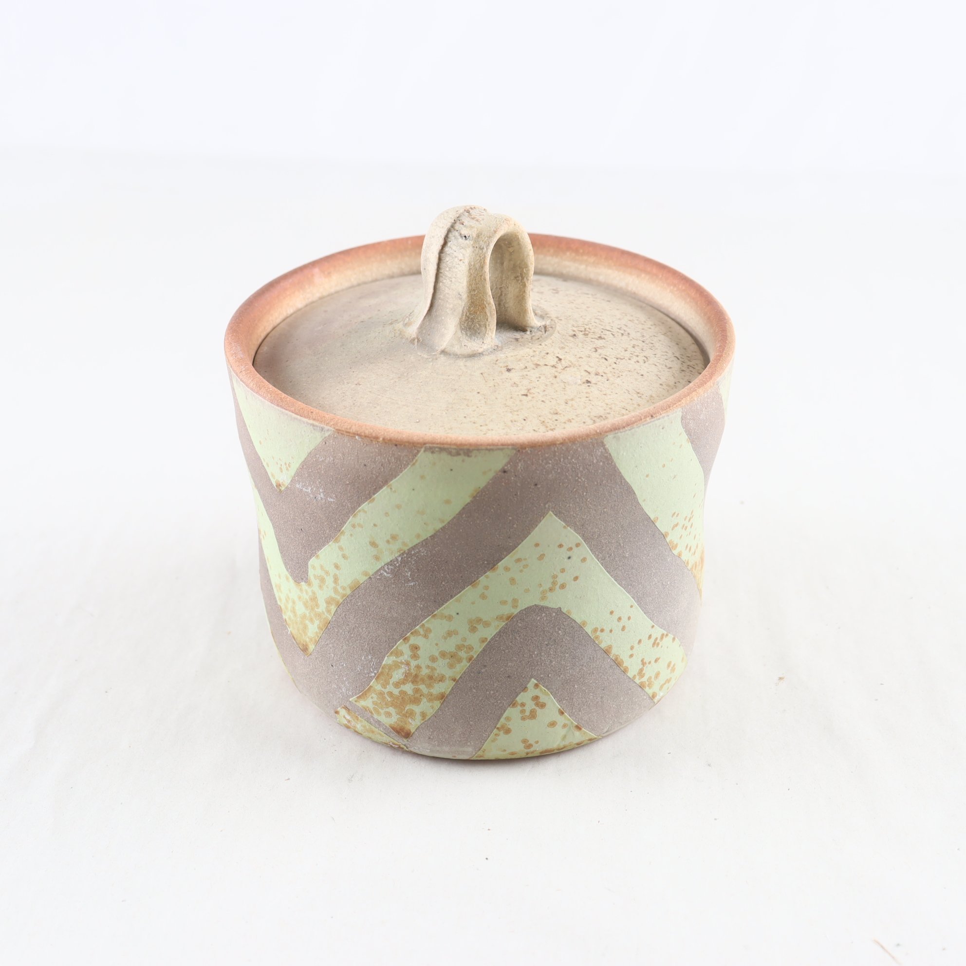 Lockburk, keramik, Elisa Helland Hansen, Norge. Samfraktas ej