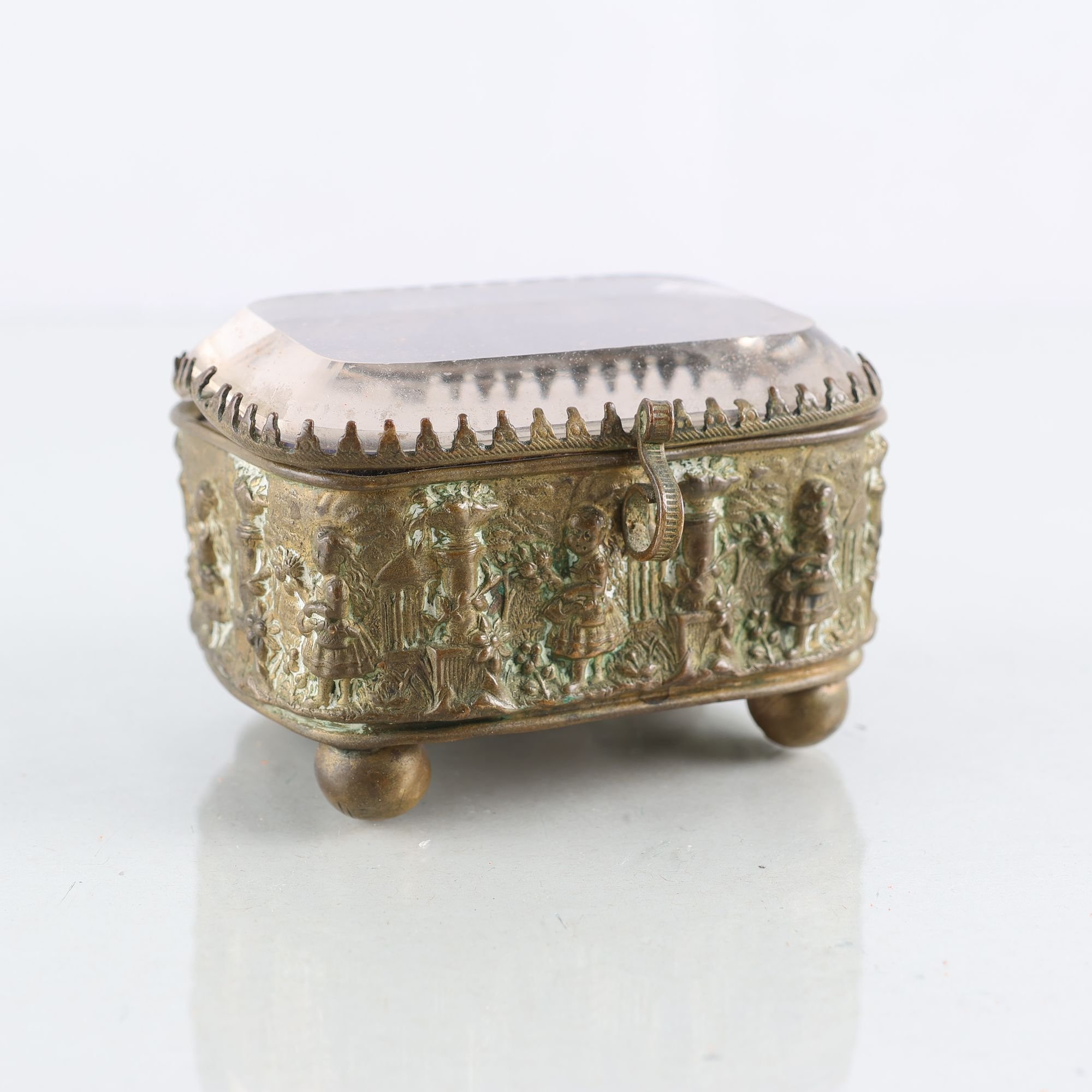 Smyckedosa, mässing, glas, tidigt 1900-tal