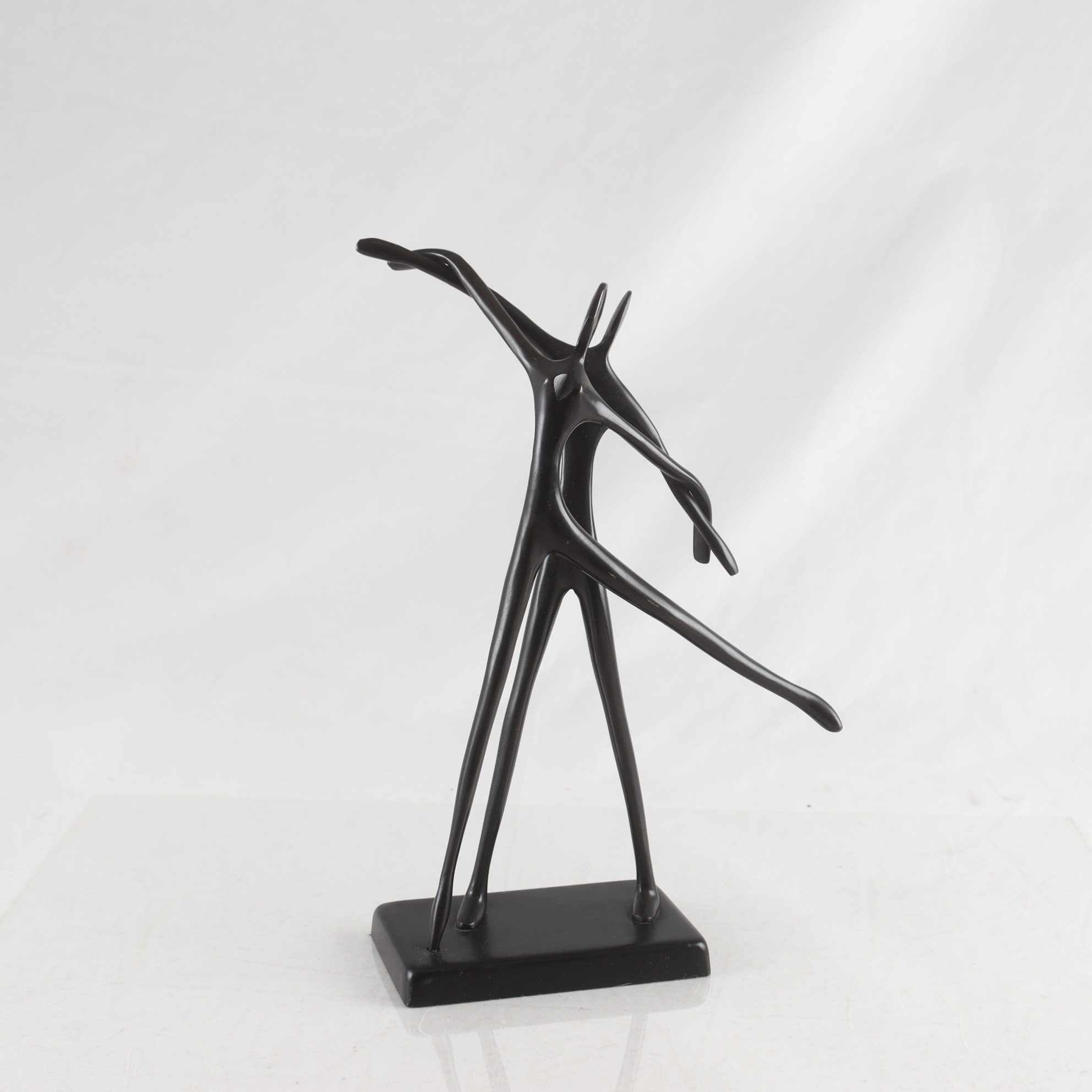 Skulptur, Ikea, Metall, Bodrul Khalique.