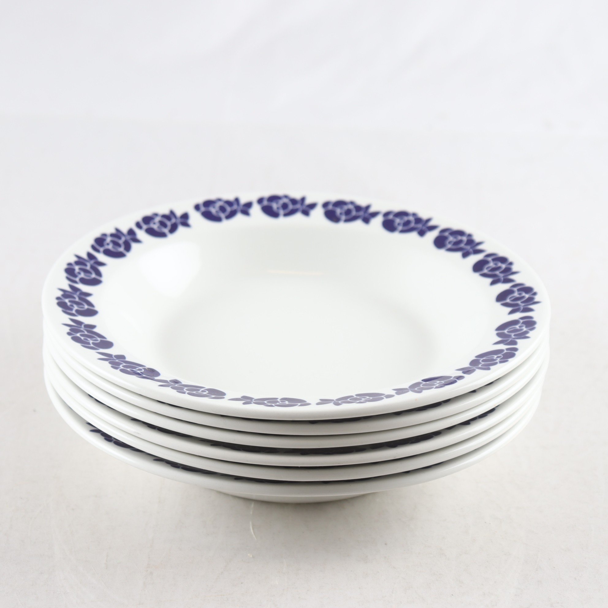 Djupa tallrikar, gustavsberg, ’Jasmin’ 6 st. Samfraktas ej.