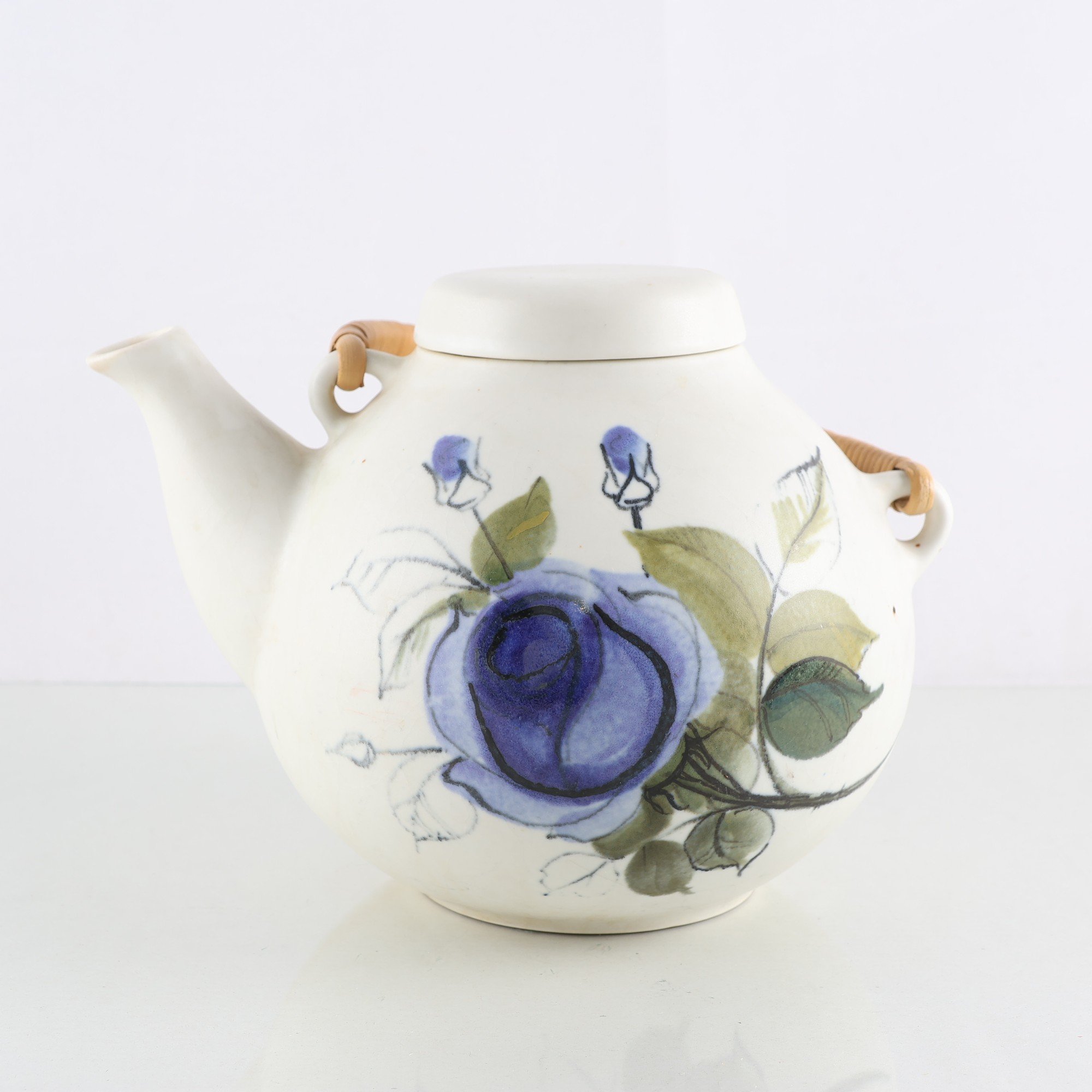 Tekanna, Hilkka-Liisa Ahola, Arabia. Samfraktas ej.