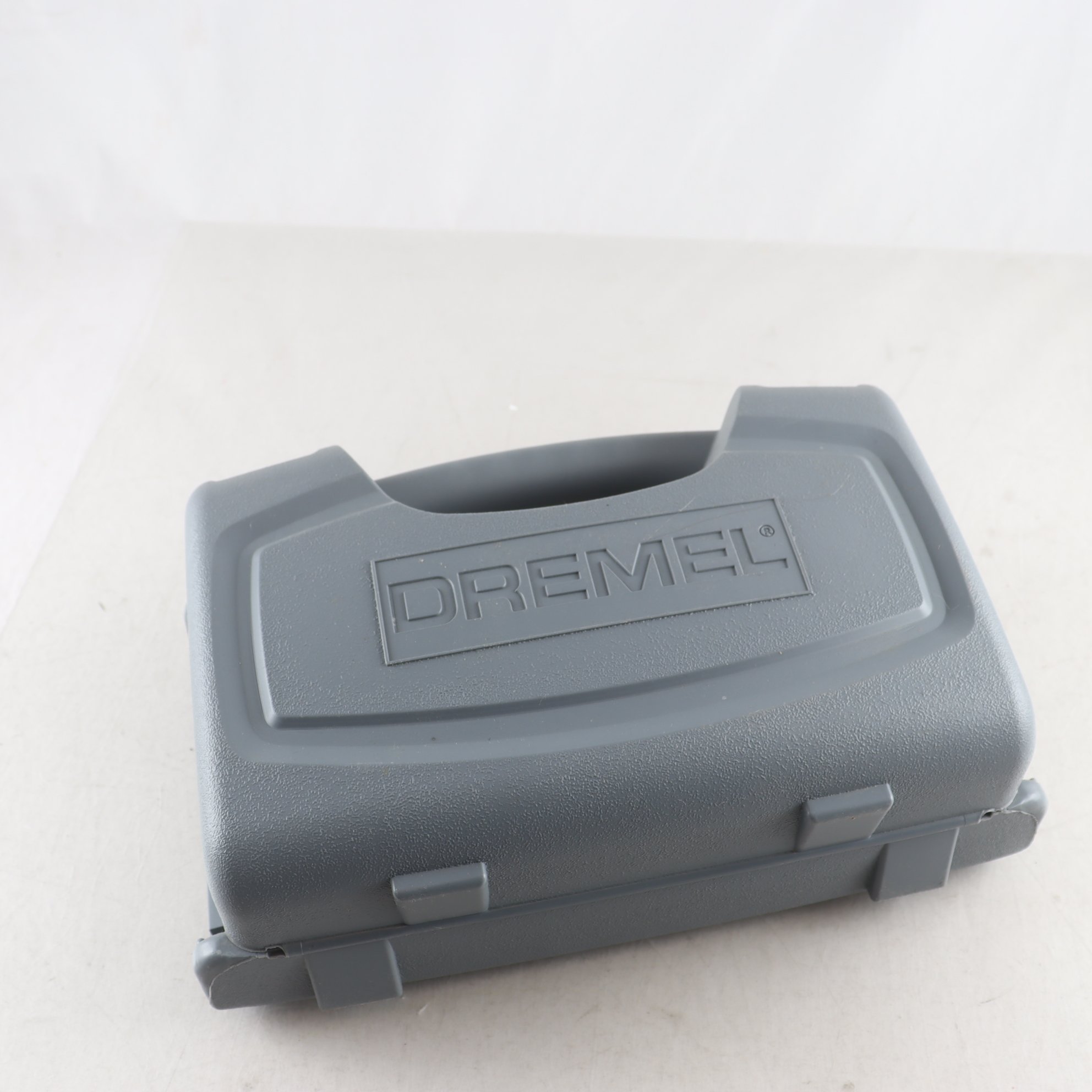 Dremel, modell 300. Samfraktas ej.