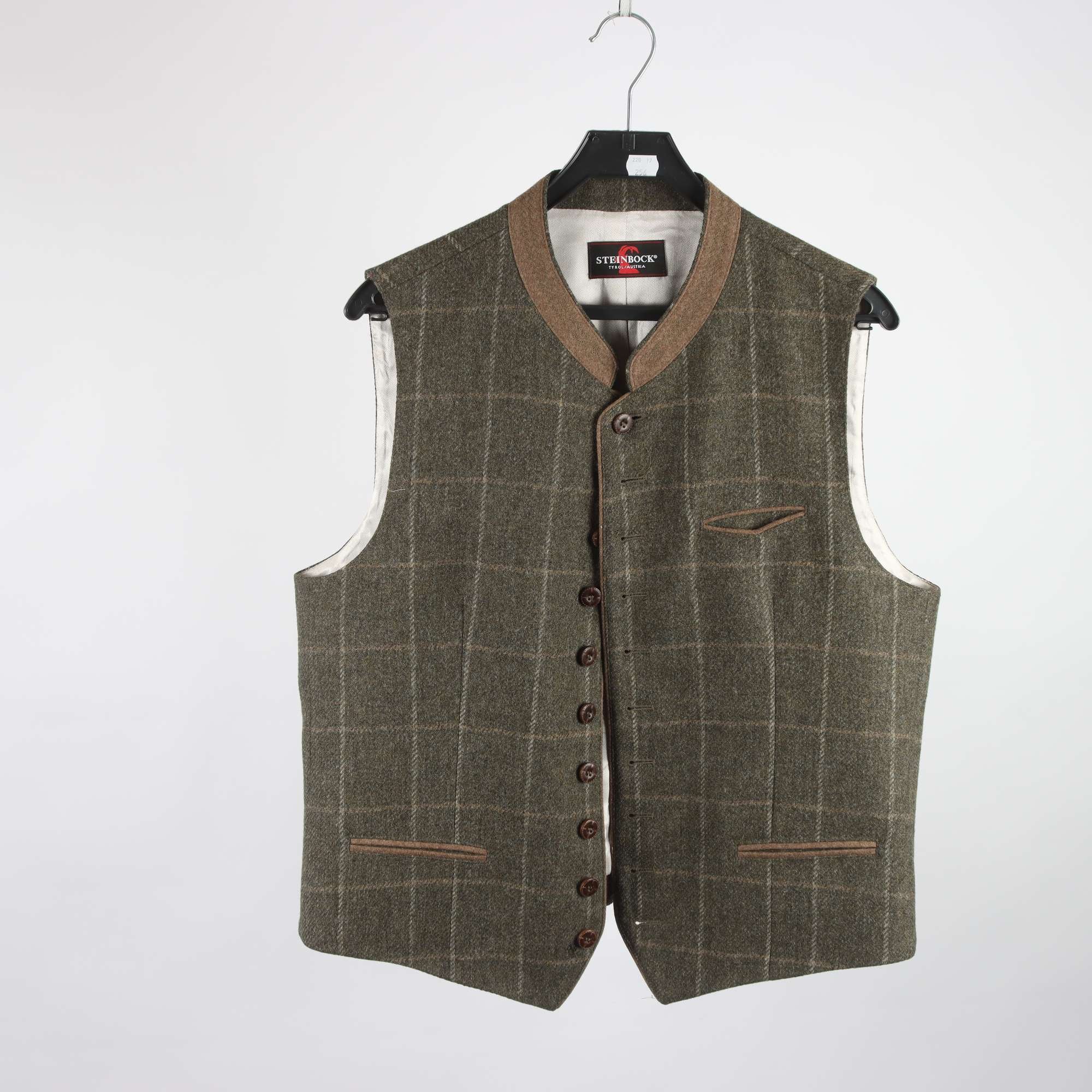 Väst, Steinbock, grön, 100% ull, stl. 54.