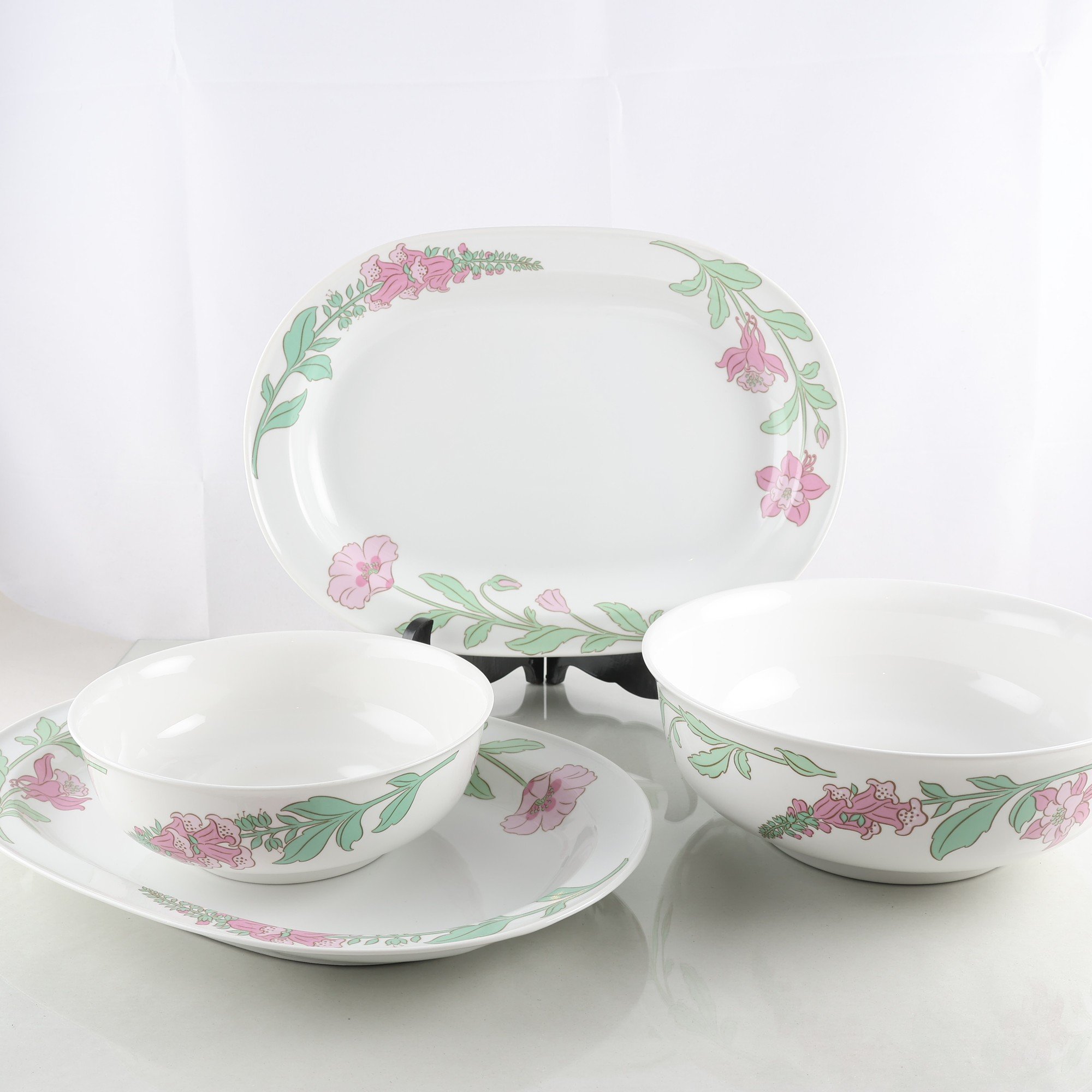 Servisdelar, Pia Rönndahl för Apoteket, Rörstrand. Endast avhämtning.