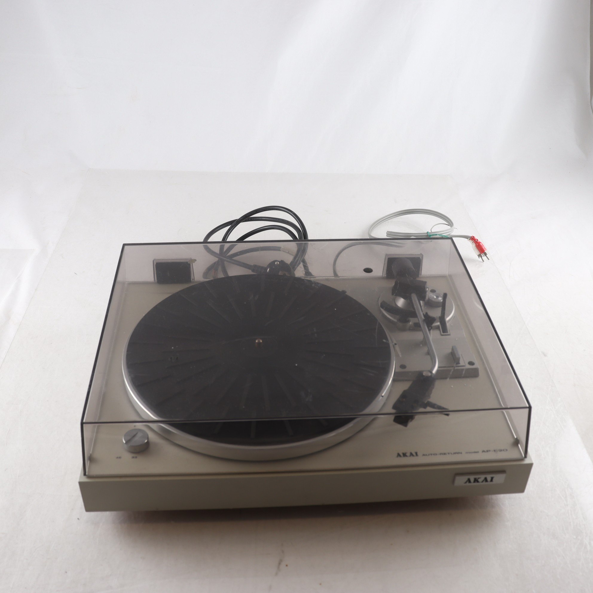 Skivspelare, AKAI AP-B20. Endast avhämtning.