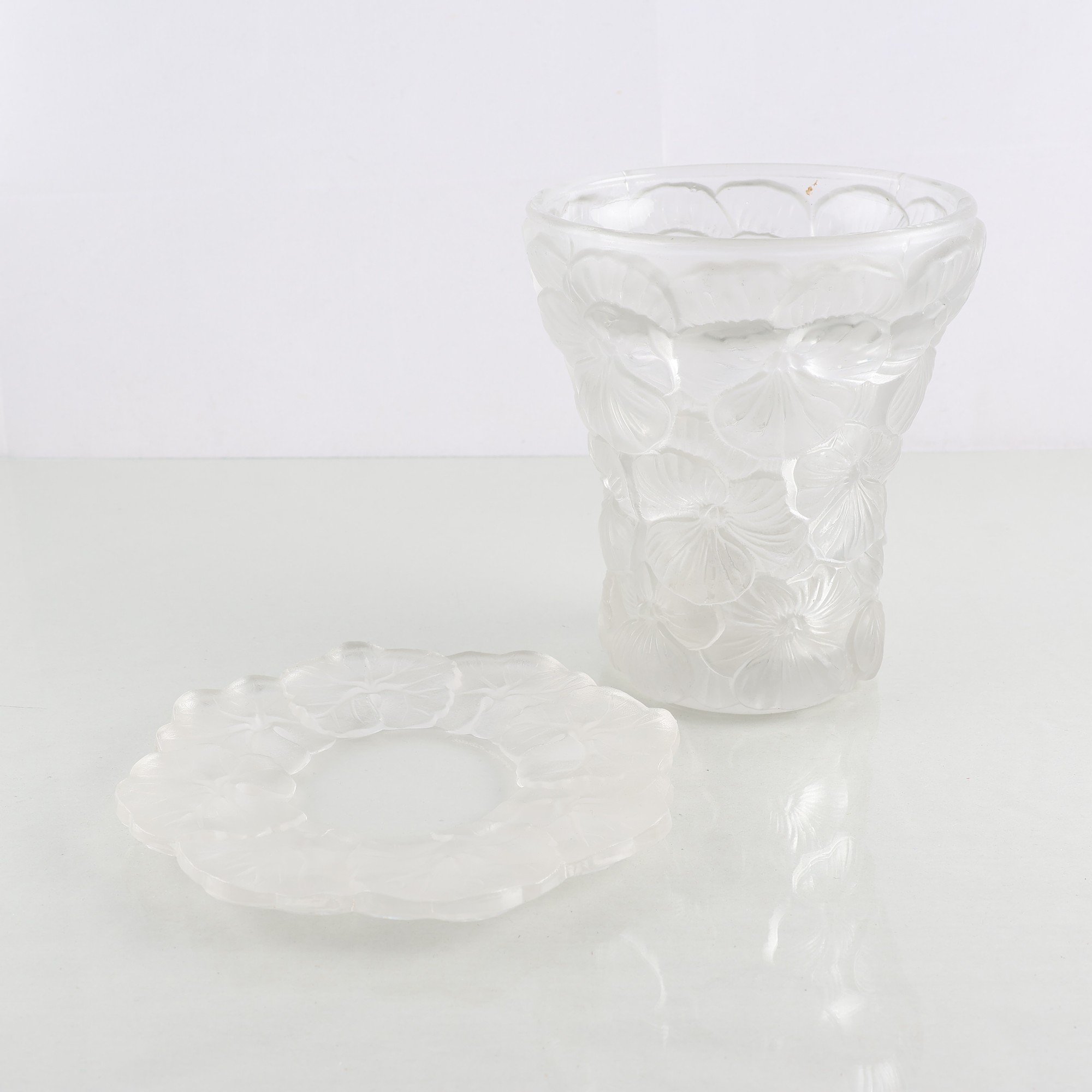 Vas med fat, Josef Inwald, Rudolf Schrötter, 1920-tal. Samfraktas ej.