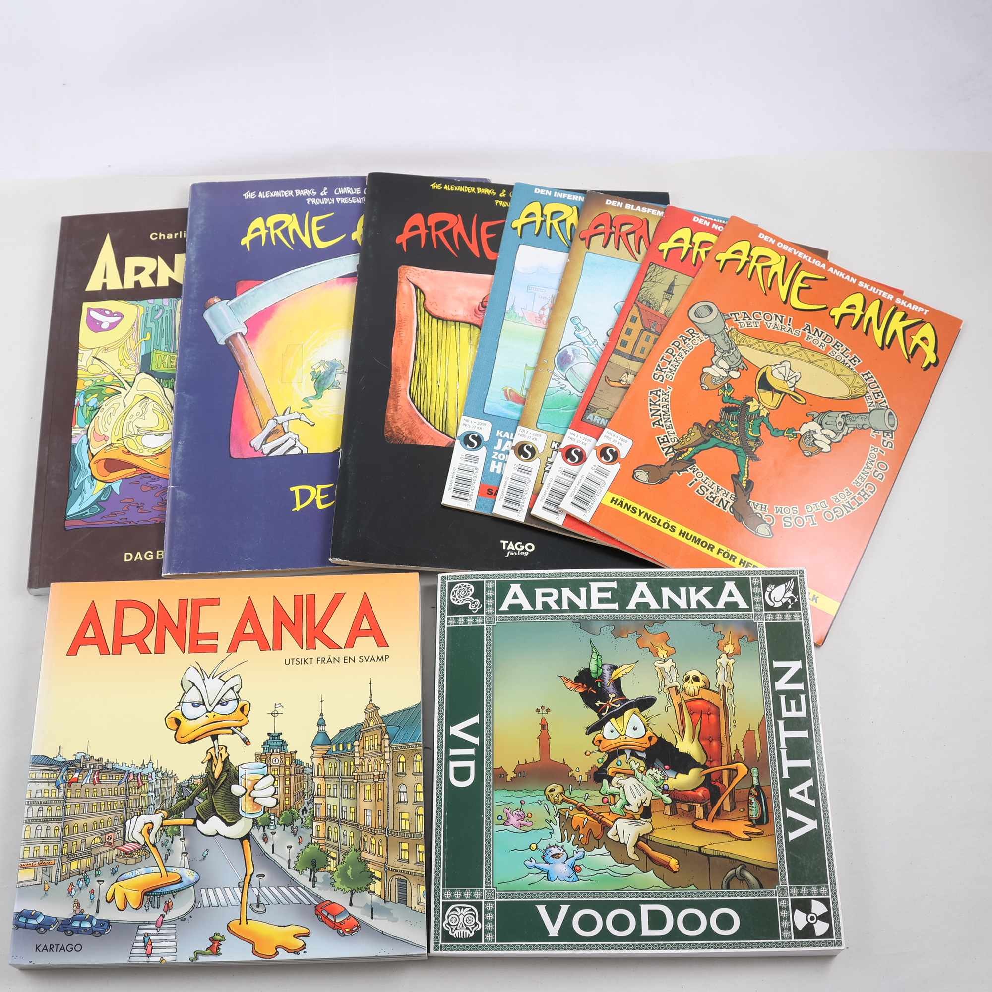 Arne Anka, bokpaket med 9 album och tidningar, olika upplagor