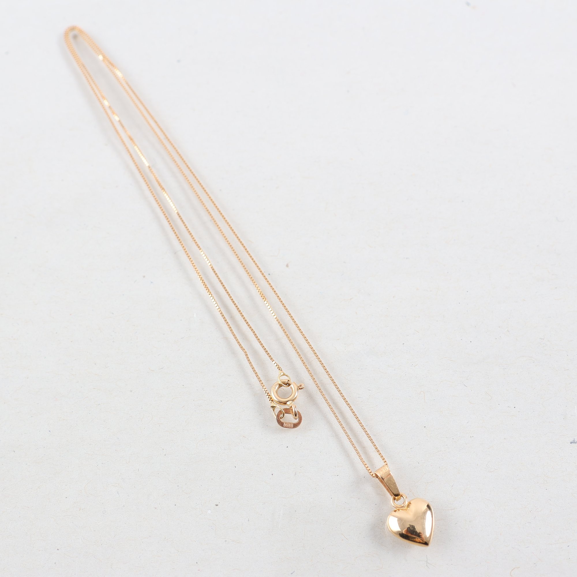 Halsband & hänge, guld 18k, vikt: 1.6g