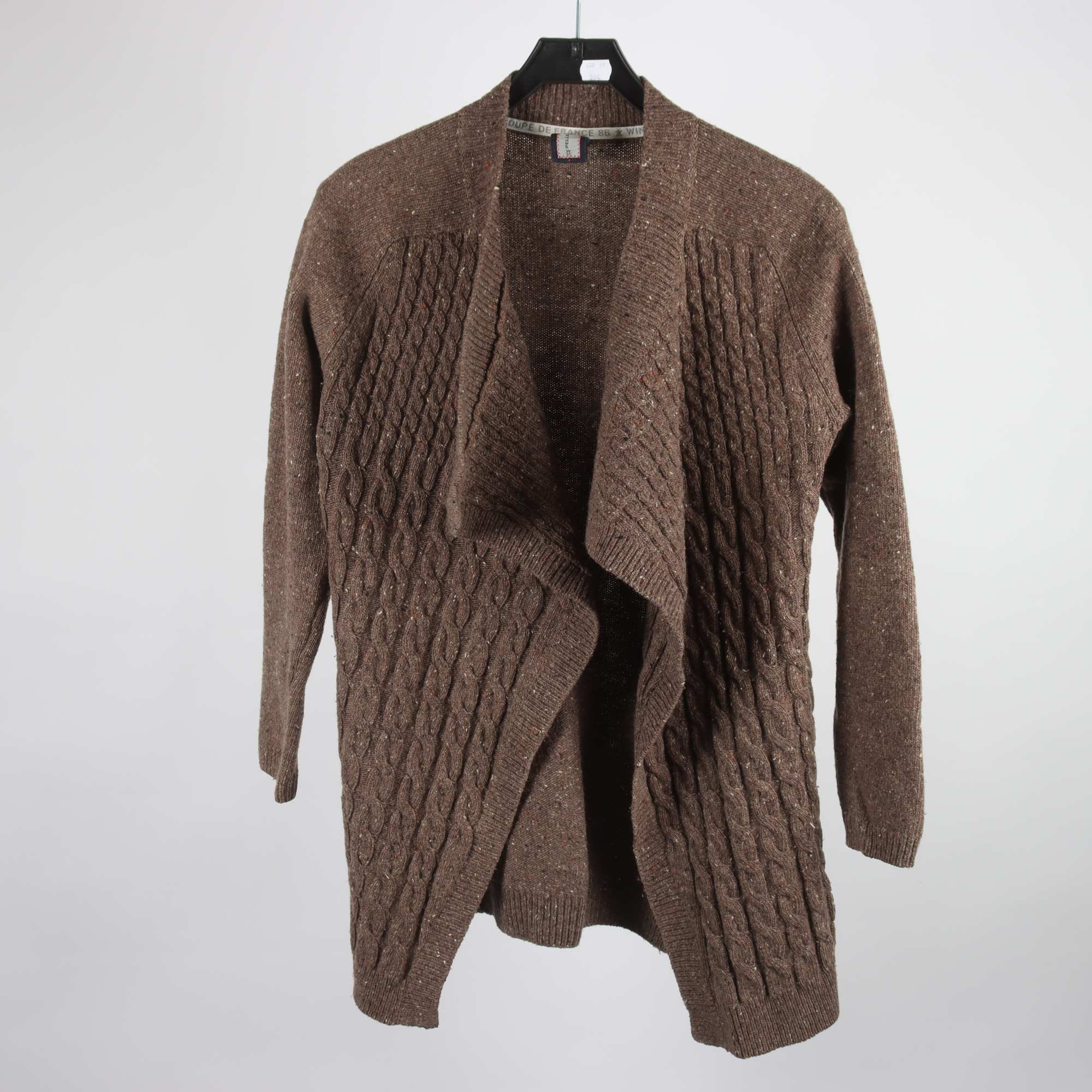 Kofta, Pelle P, brun, 90% ull, stl. M.