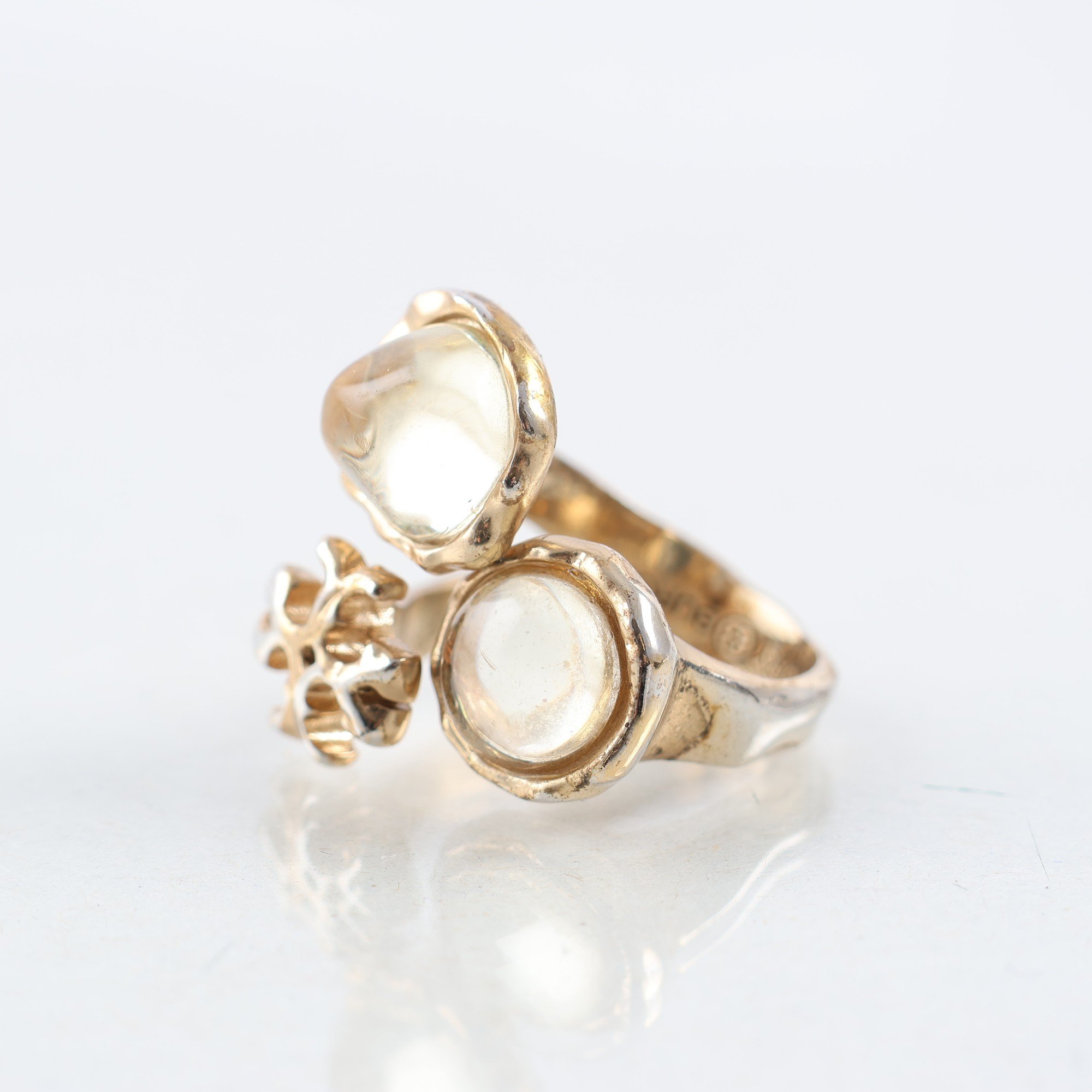 Ring Tory Burch, gulmetall, sten.