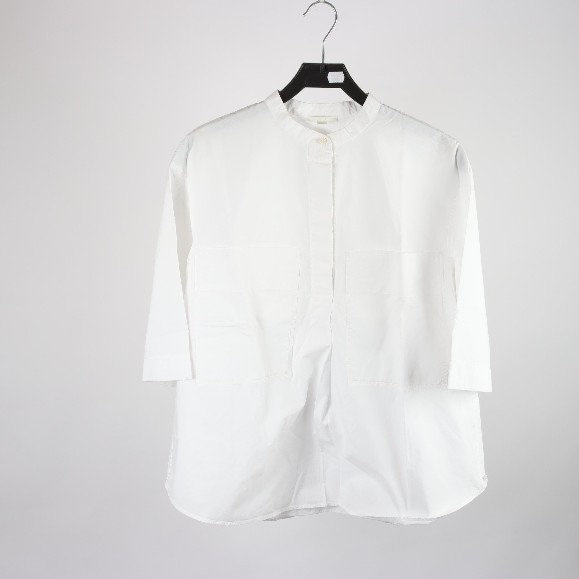 Blus, COS, vit, stl. 36.