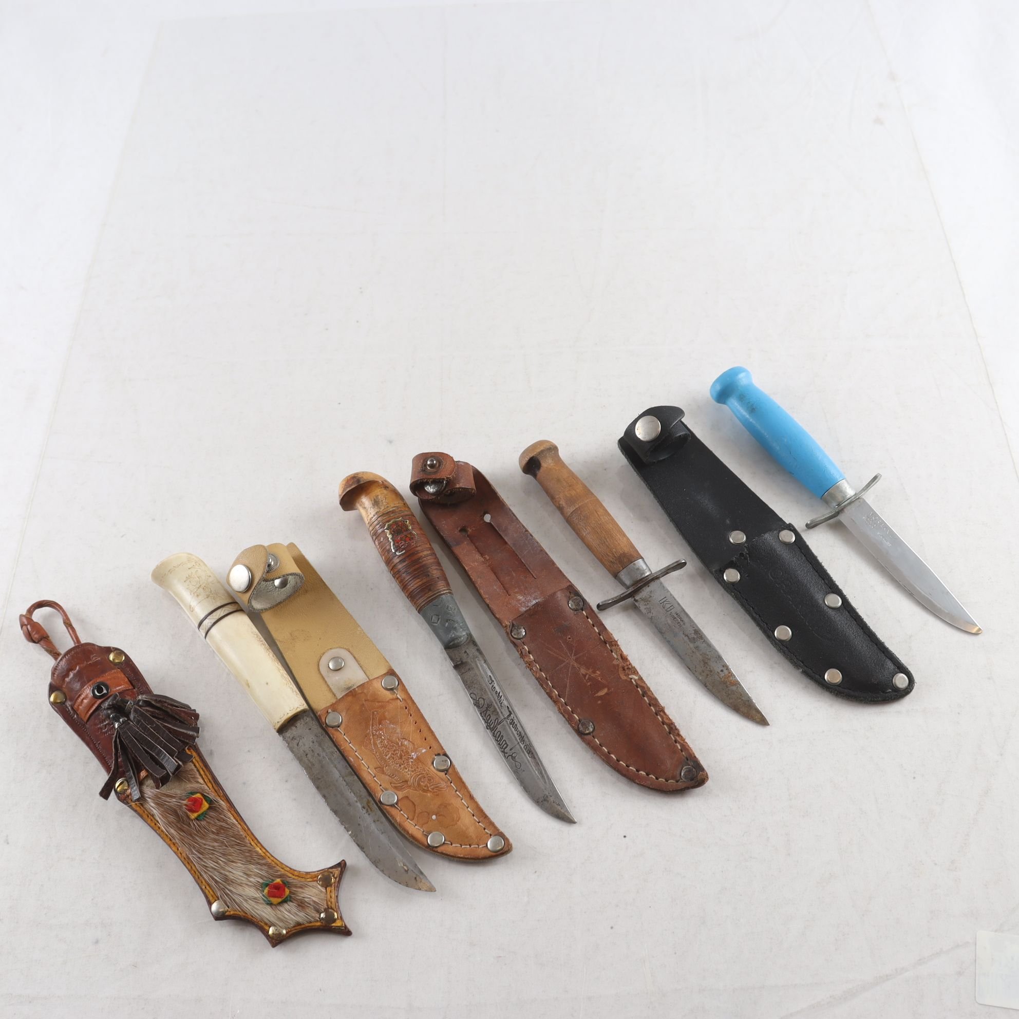 Knivar, moraknivar & samekniv, iisakki järvenpää oy kauhala finland.