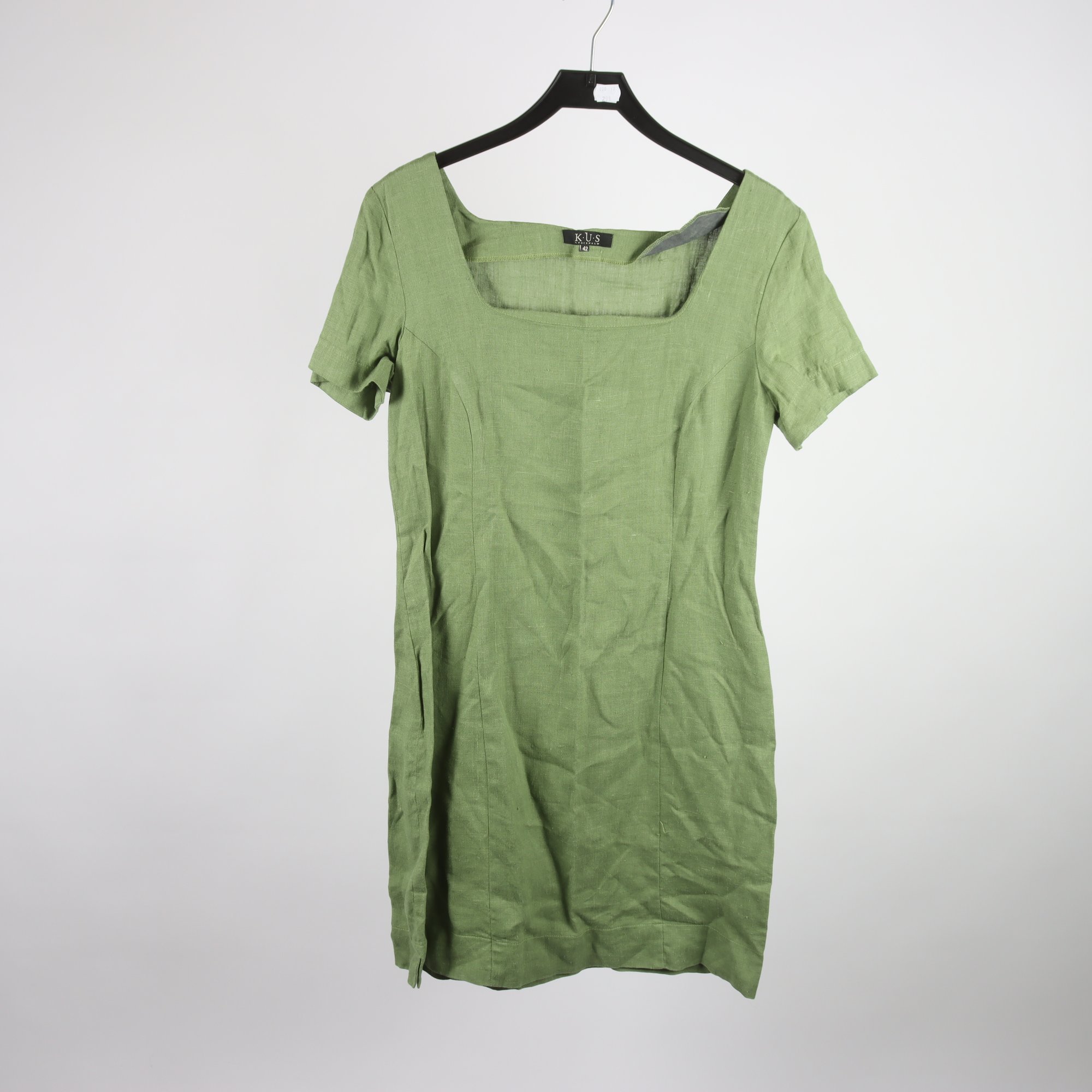 Klänning, K.U.S, grön, 100% lin, stl. 42.