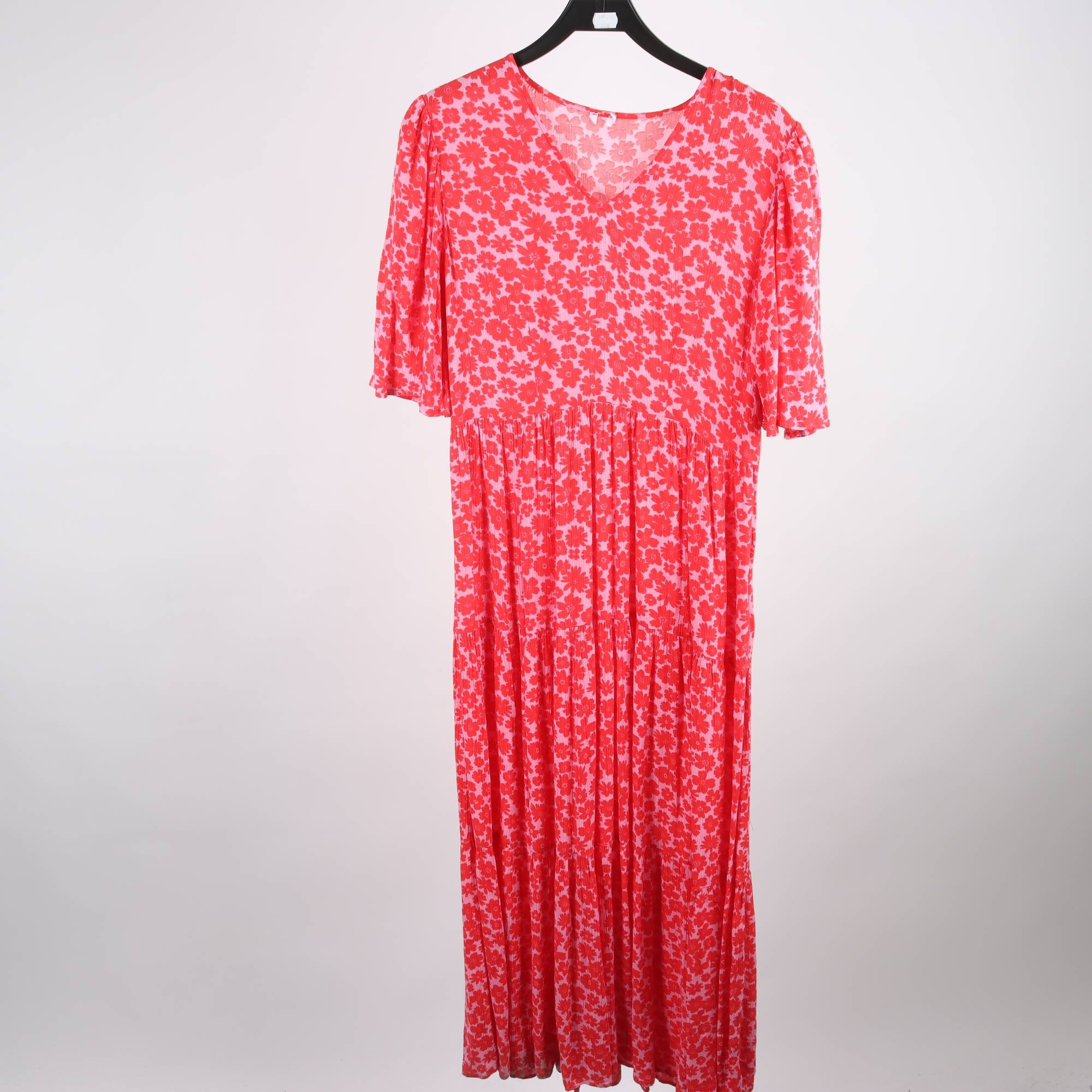 Klänning, Indiska, blommig, röd, rosa, stl. ca. S.