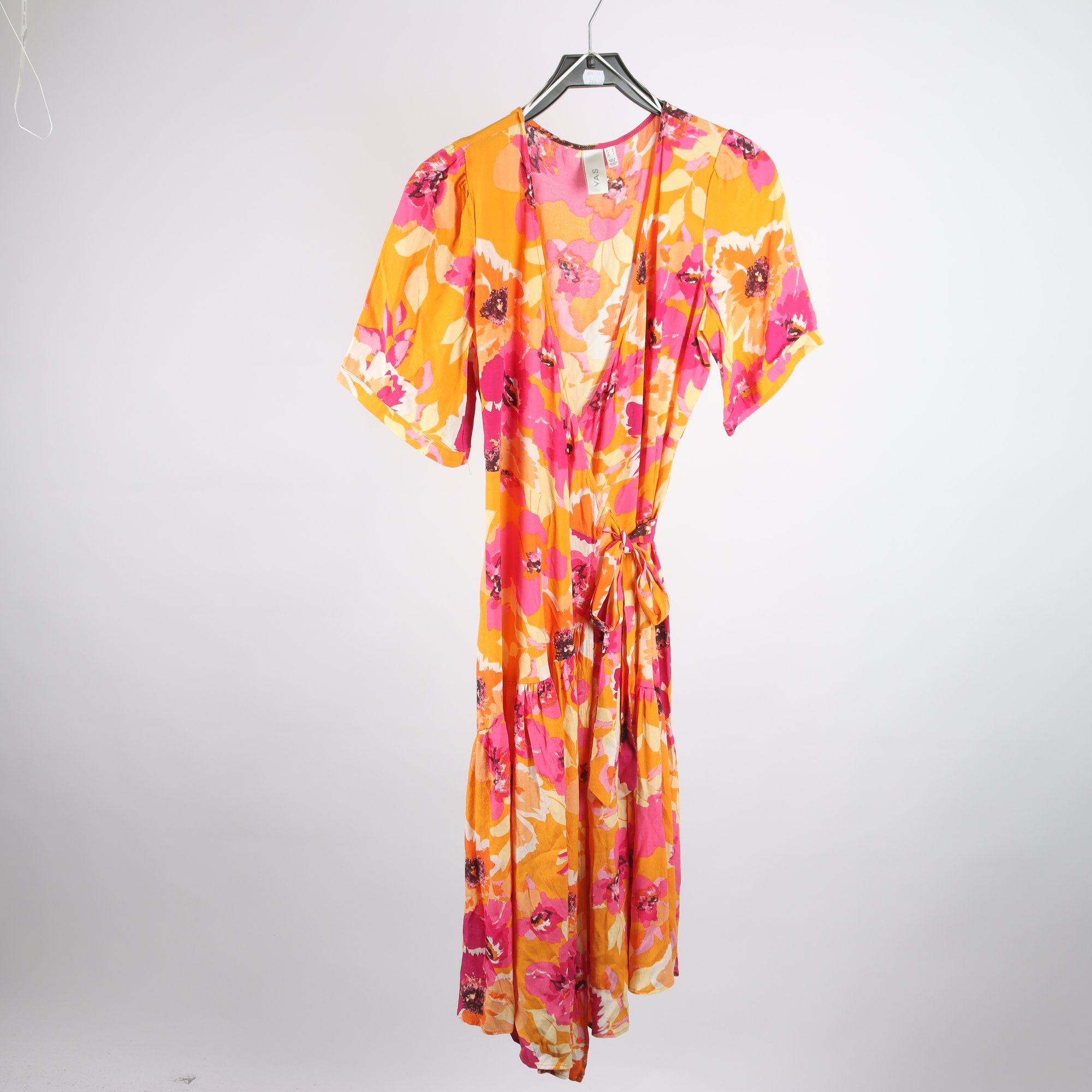 Klänning, Y.A.S, blommig, orange, rosa, stl. S.