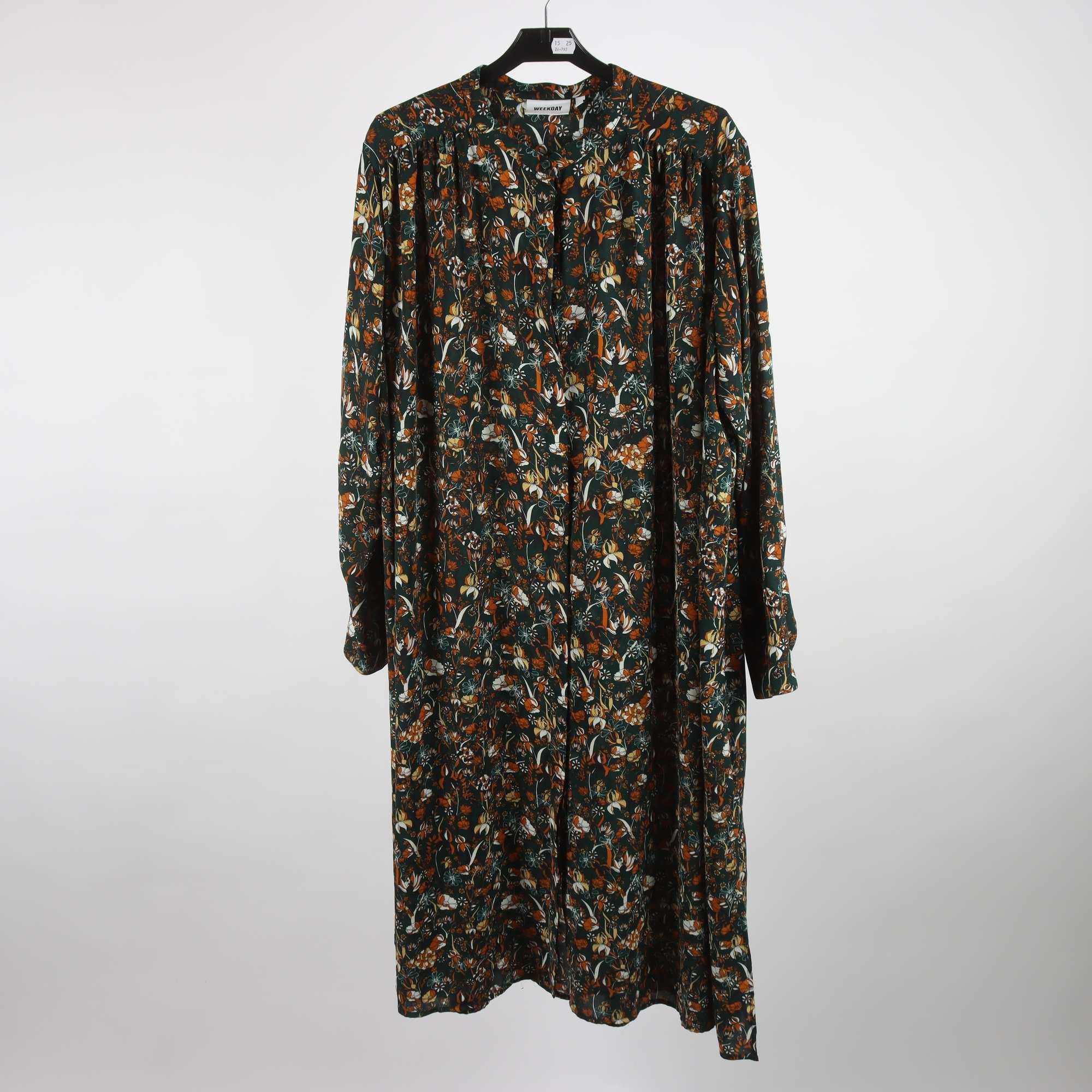 Klänning, Weekday, stl. L