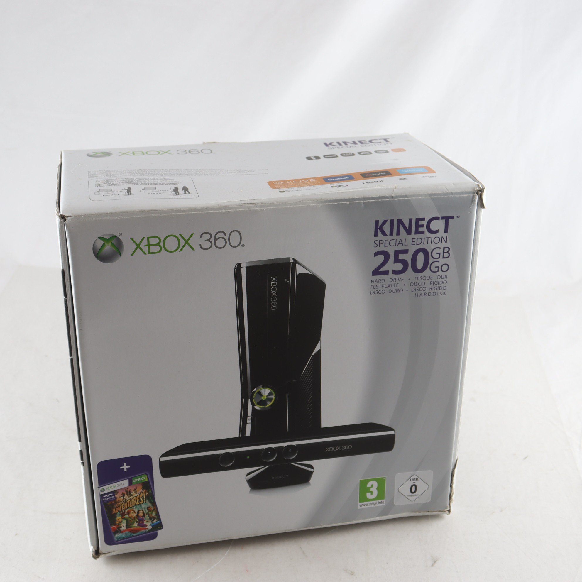 Microsoft X-box 360. Samfraktas ej.