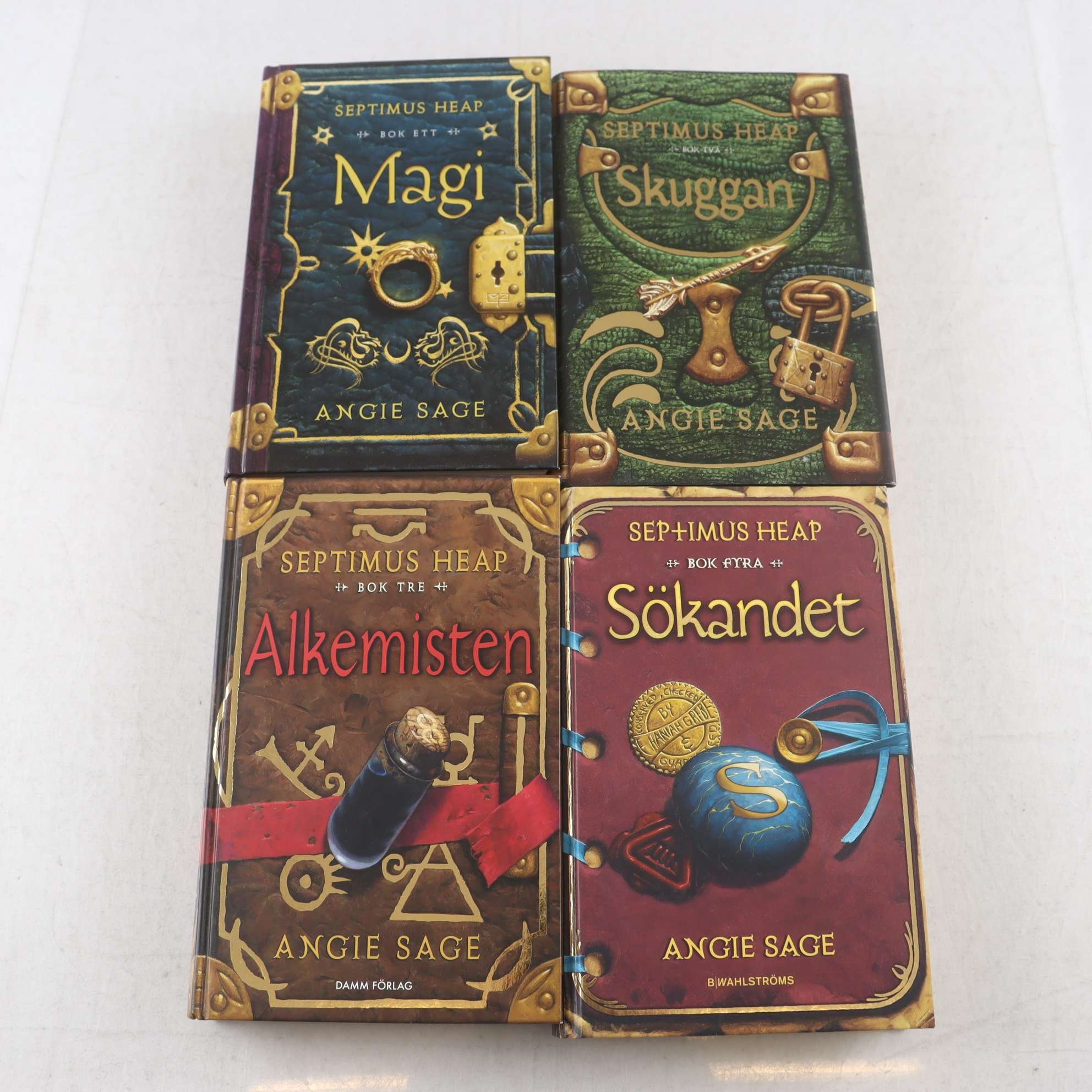 Septimus Heap, Angie Sage, Bok 1-4