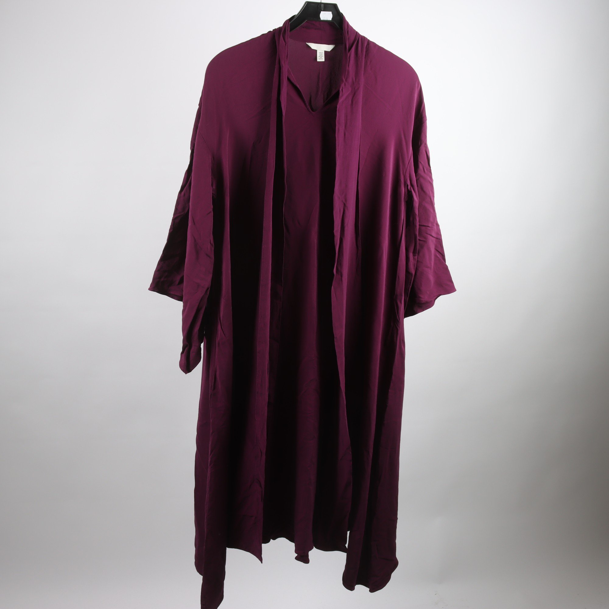 Klänning, H&M, vinröd, oversize, stl. XS.