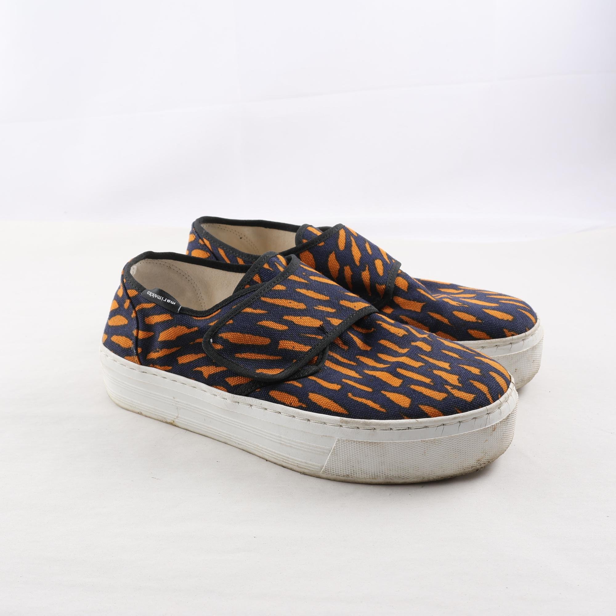 Skor, Marimekko, mönstrad, stl. 39