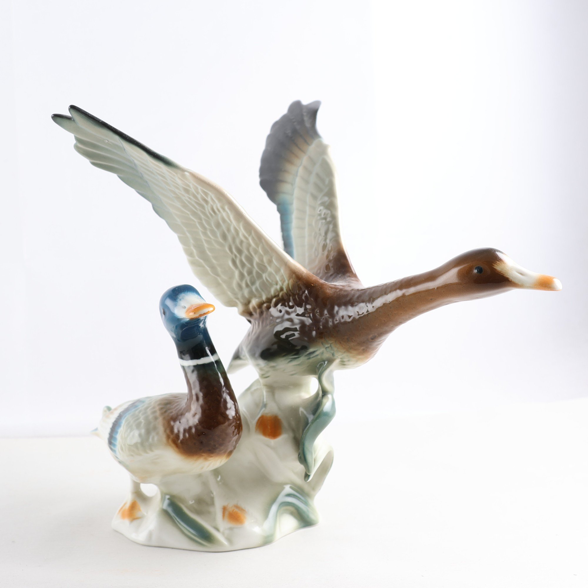Figurin, porslin, Cluj Napoca Porcelain, Rumänien, 1960-tal. Samfraktas ej.