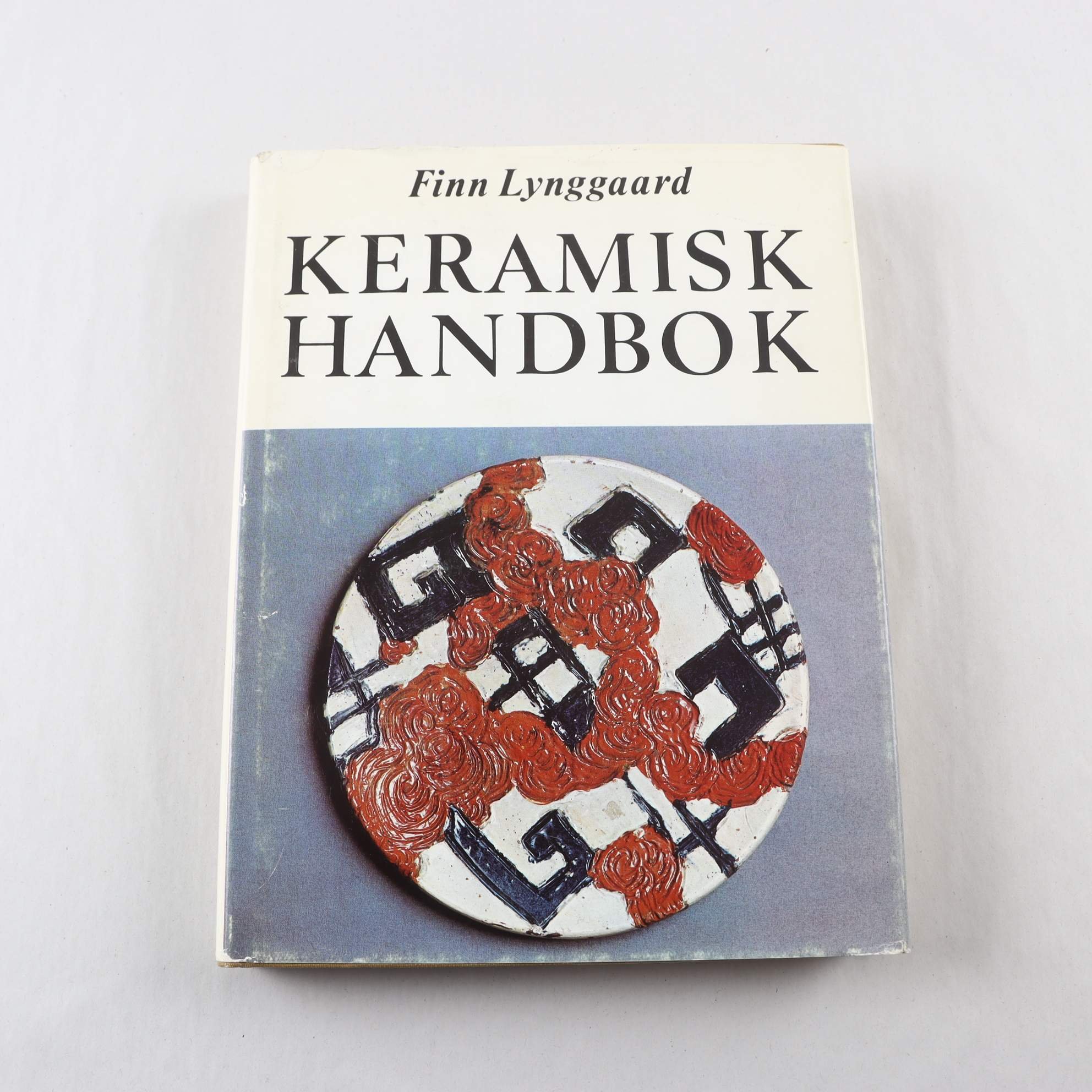 Finn Lynggaard, Keramisk handbok