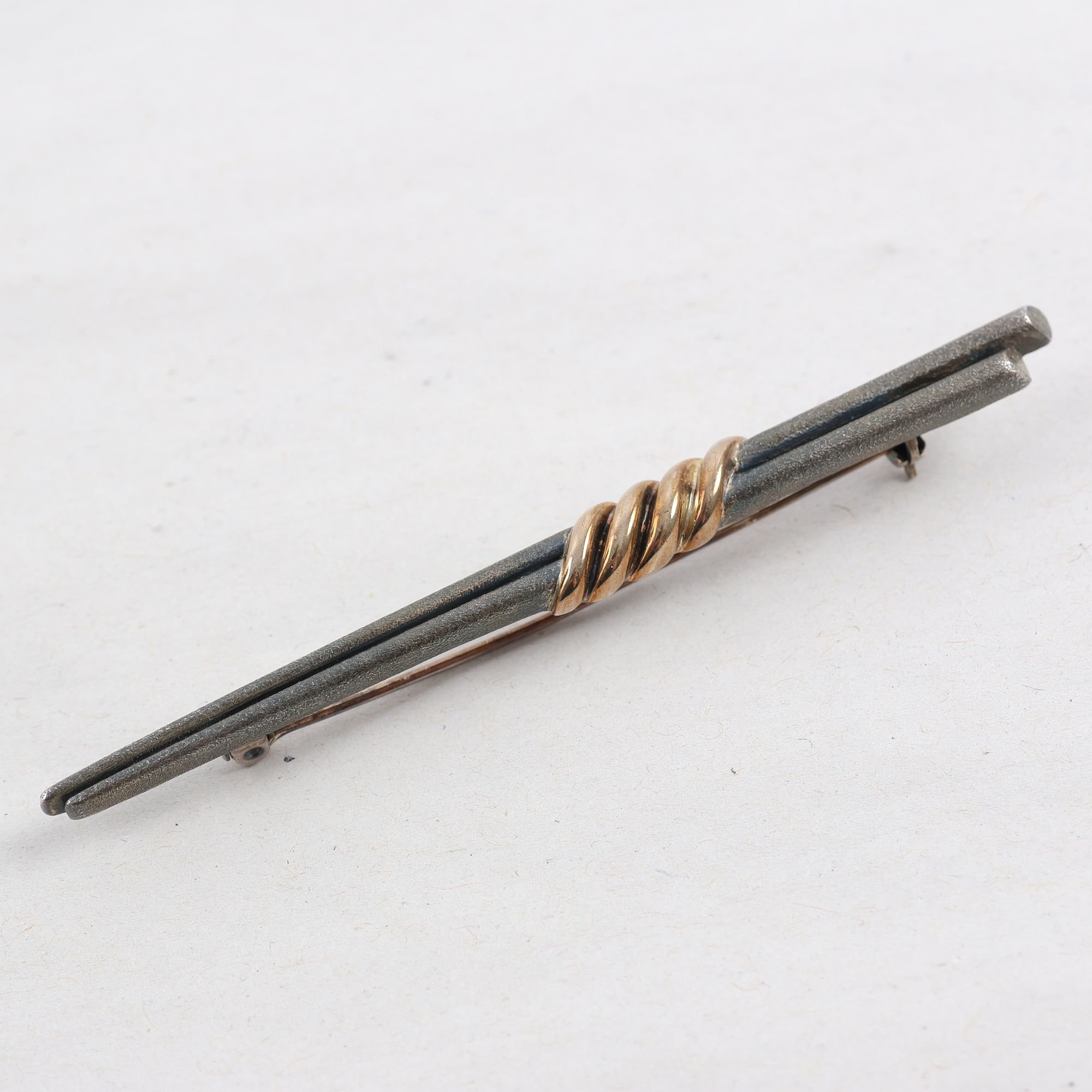 Brosch, silver, vikt: 8.7g