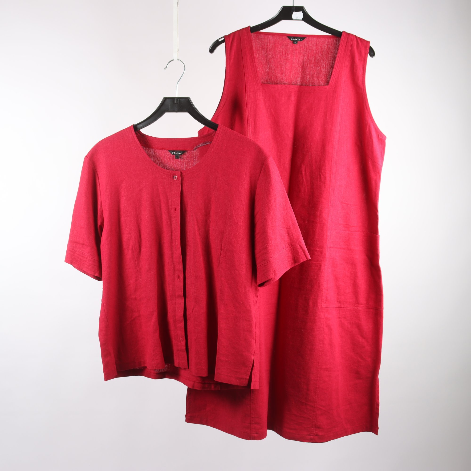 Klänning och blus, Wico, vinröd, 55% lin, stl. L/XL