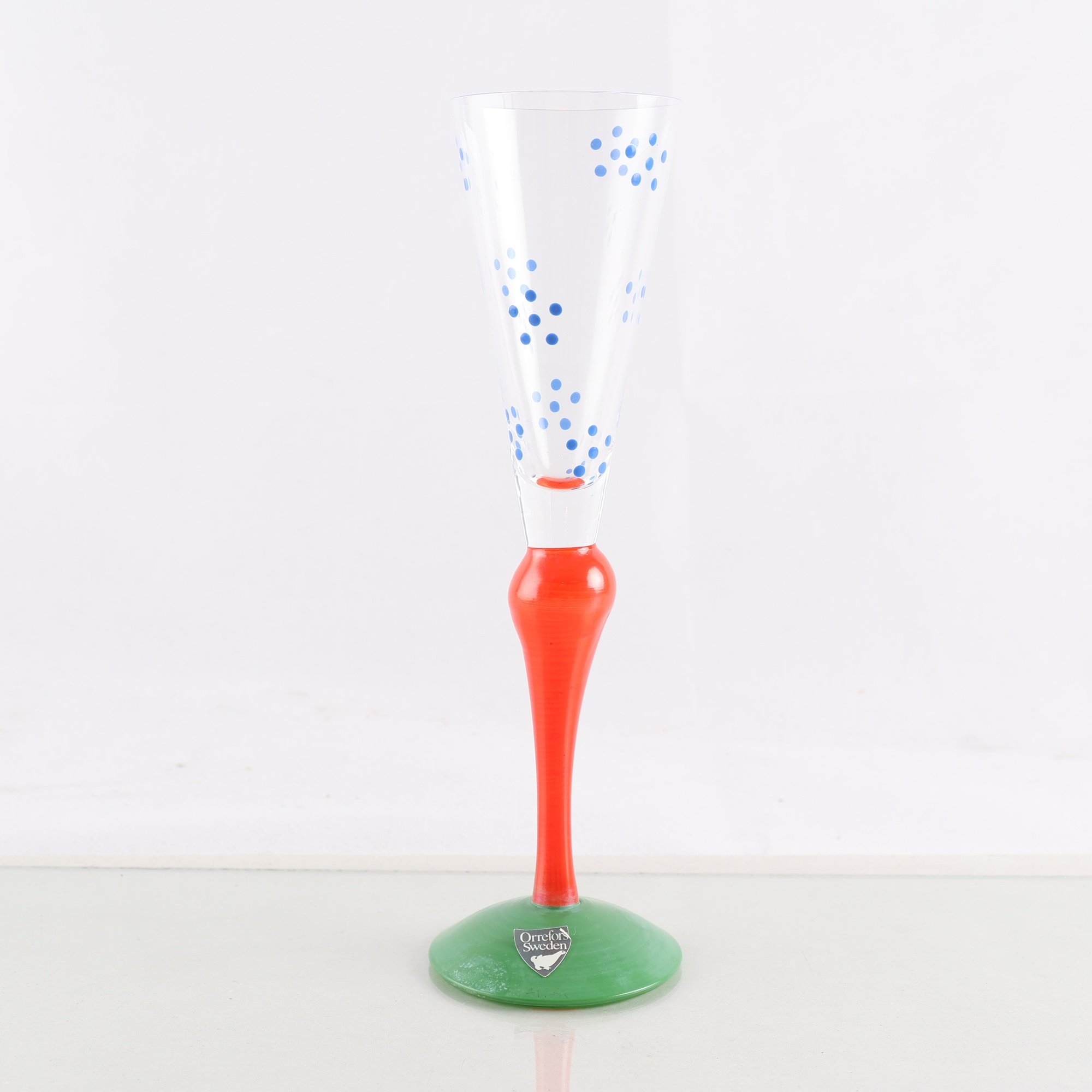 Snapsglas, Orrefors, Anne Nilsson, Signerad, ”Clown”.