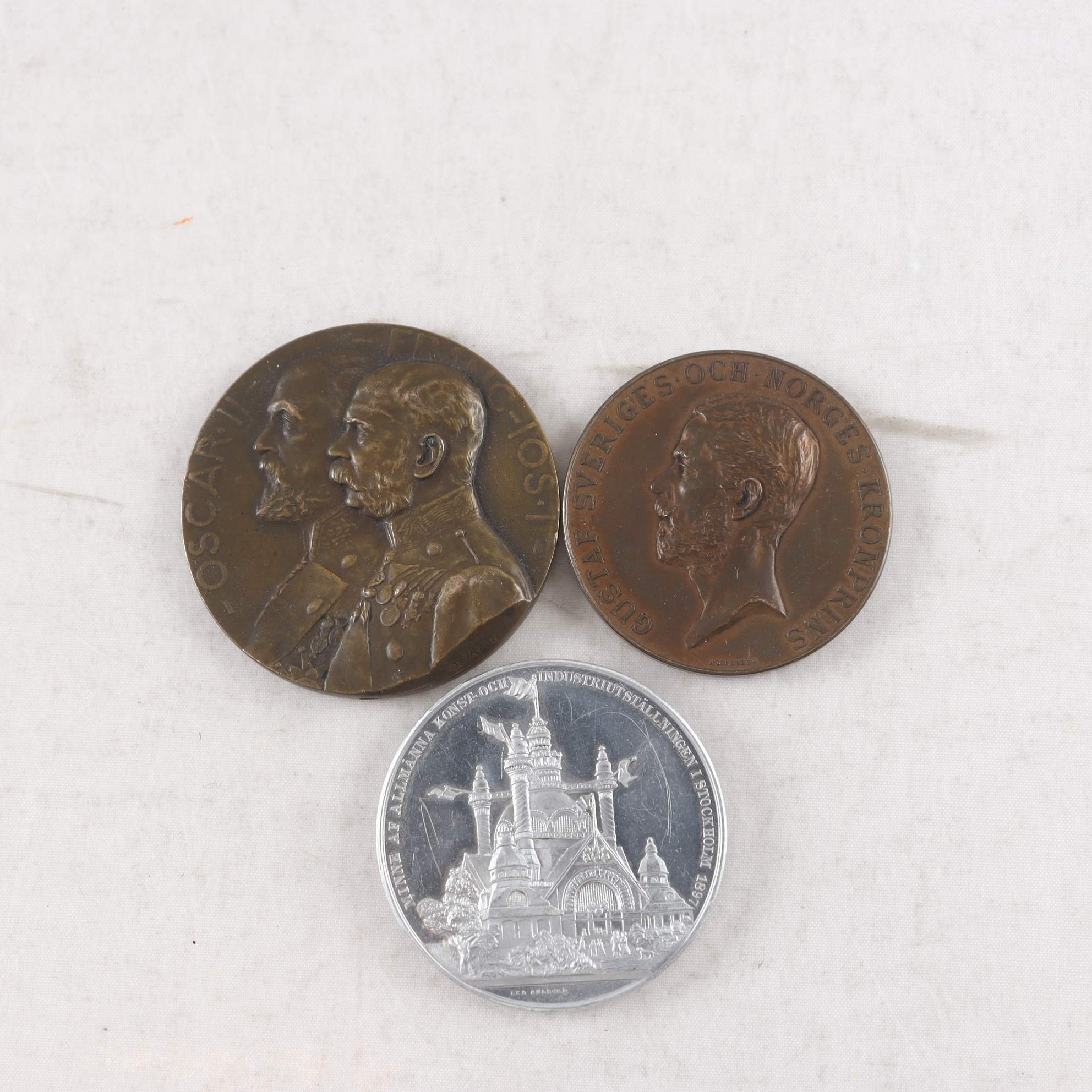 Minnesmedaljer Oscar II samt Kronprins Gustaf, 3 st