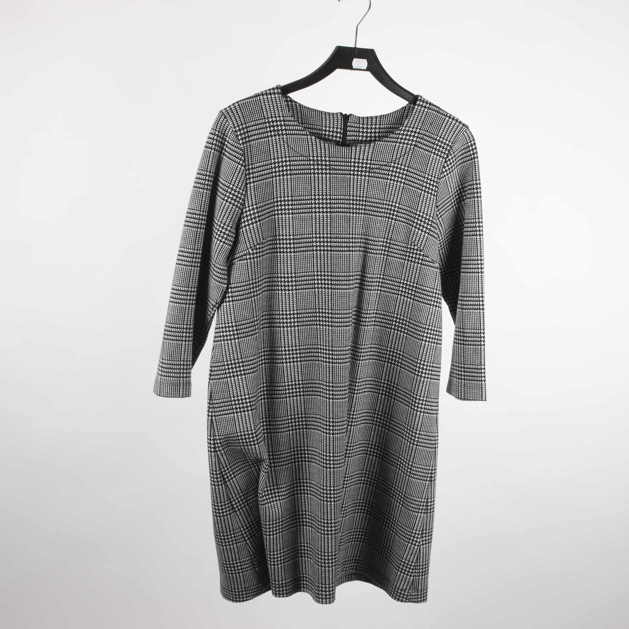 Klänning, Jumperfabriken, vit, svart, stl. M.