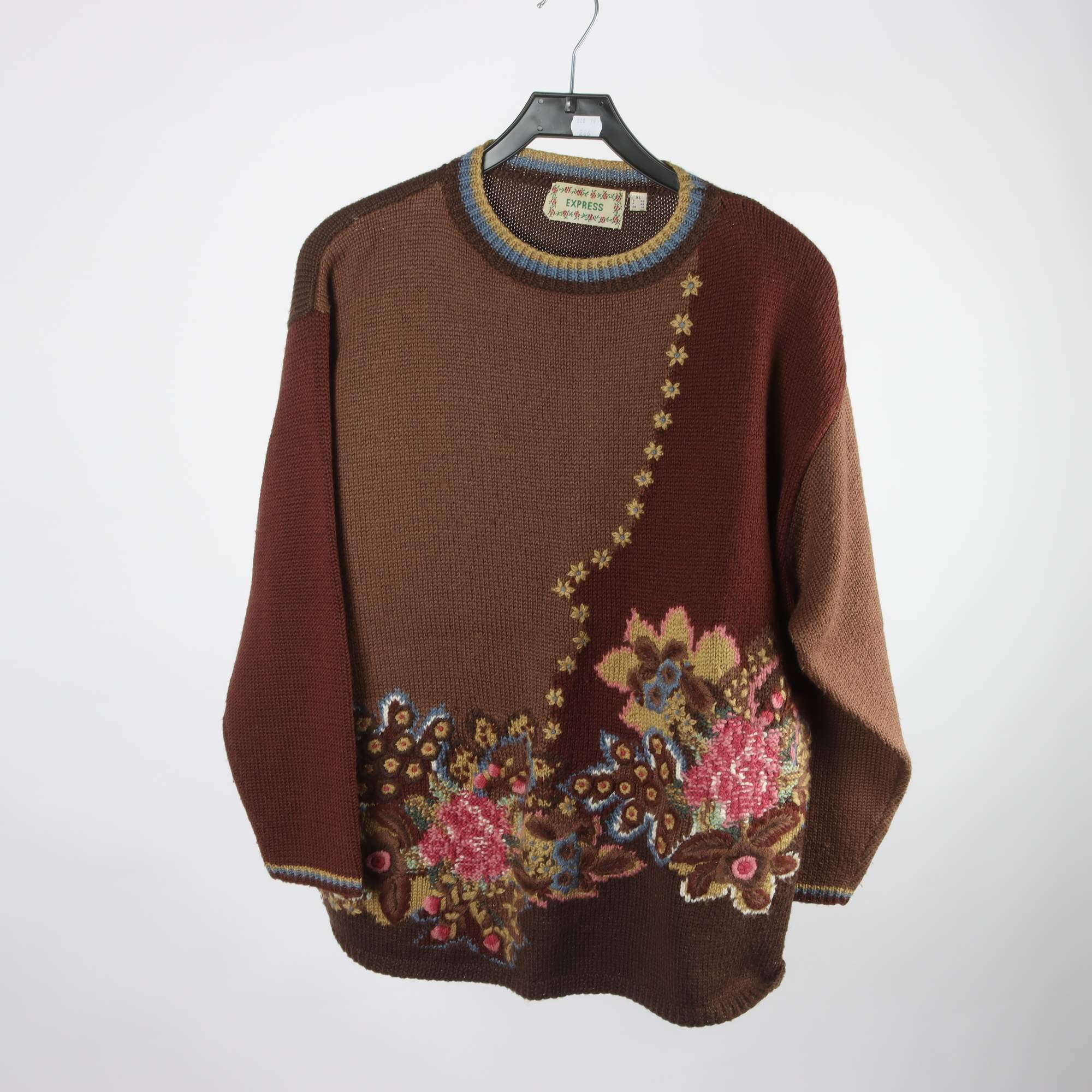 Tröja, Express, brun, broderad, 50% ull, stl. 42